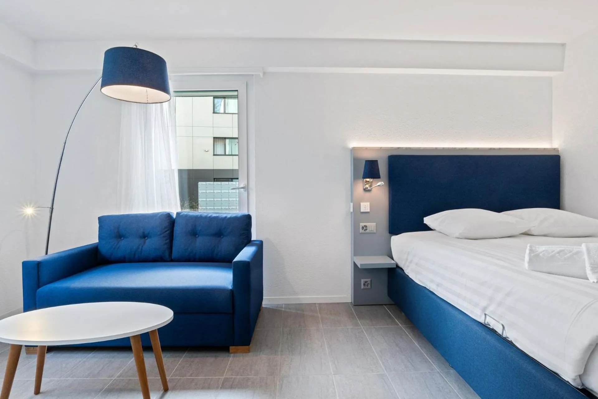 Photo of the whole room, Bed in Berne 2 - Self Check In by Homenhancement
