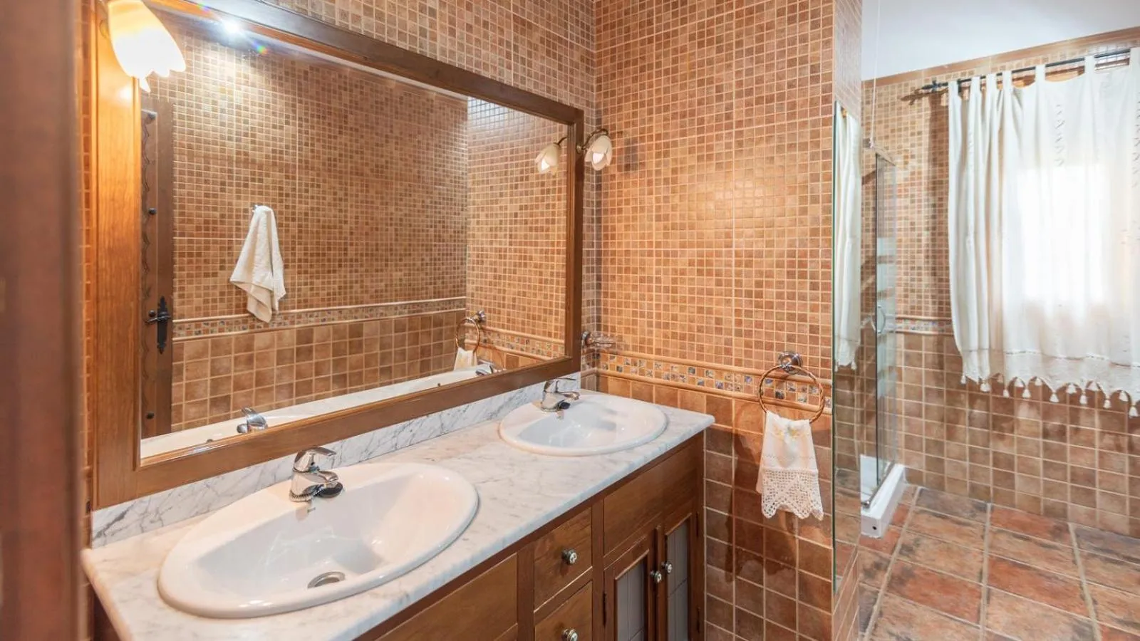 Bathroom in Villa Paraiso Andaluz Sedella by Ruralidays