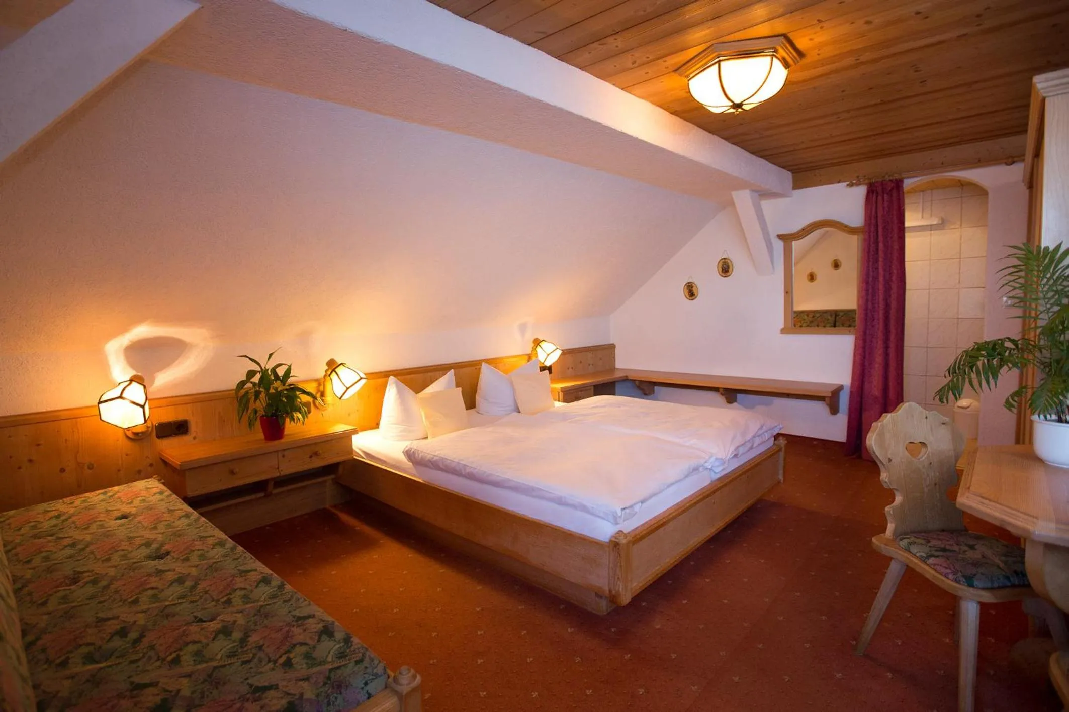 Bed in Seehotel Grauer Bär