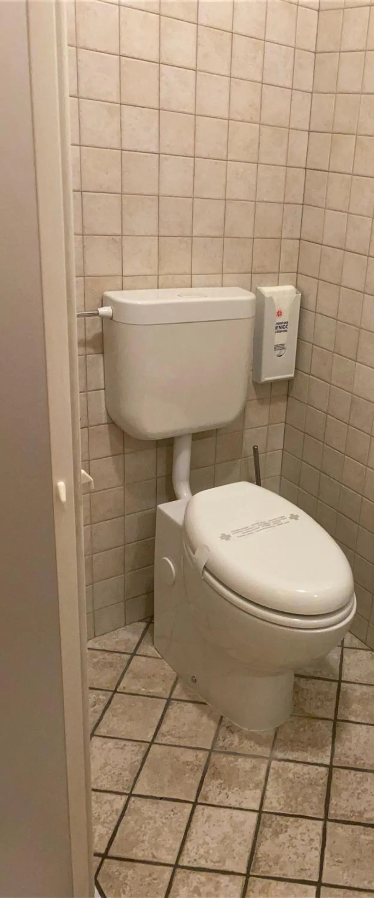 Bathroom in LA SISMONDA