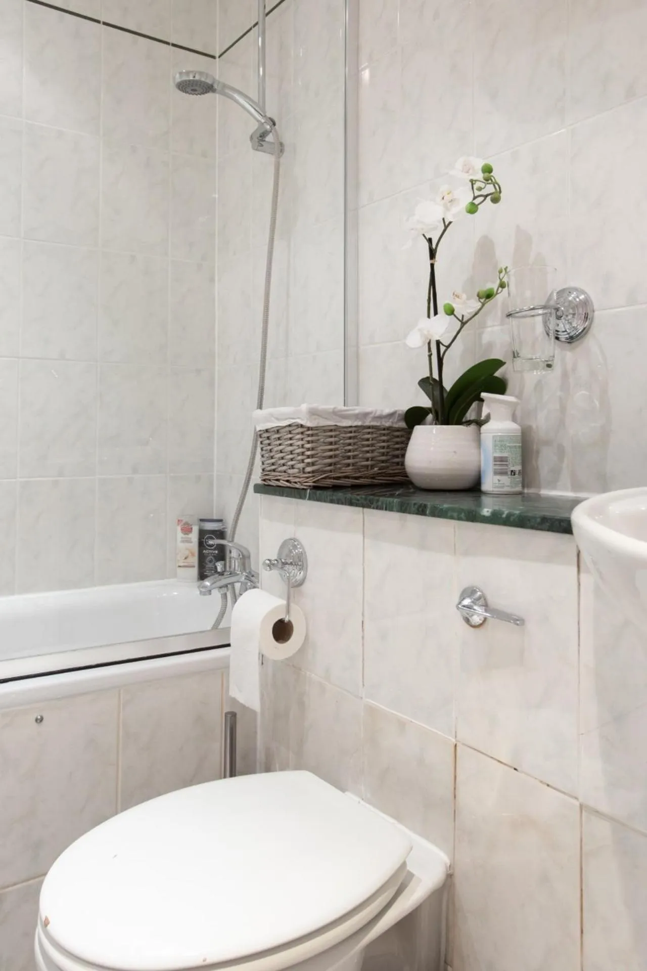 Spacious 1 bed Sloane Square