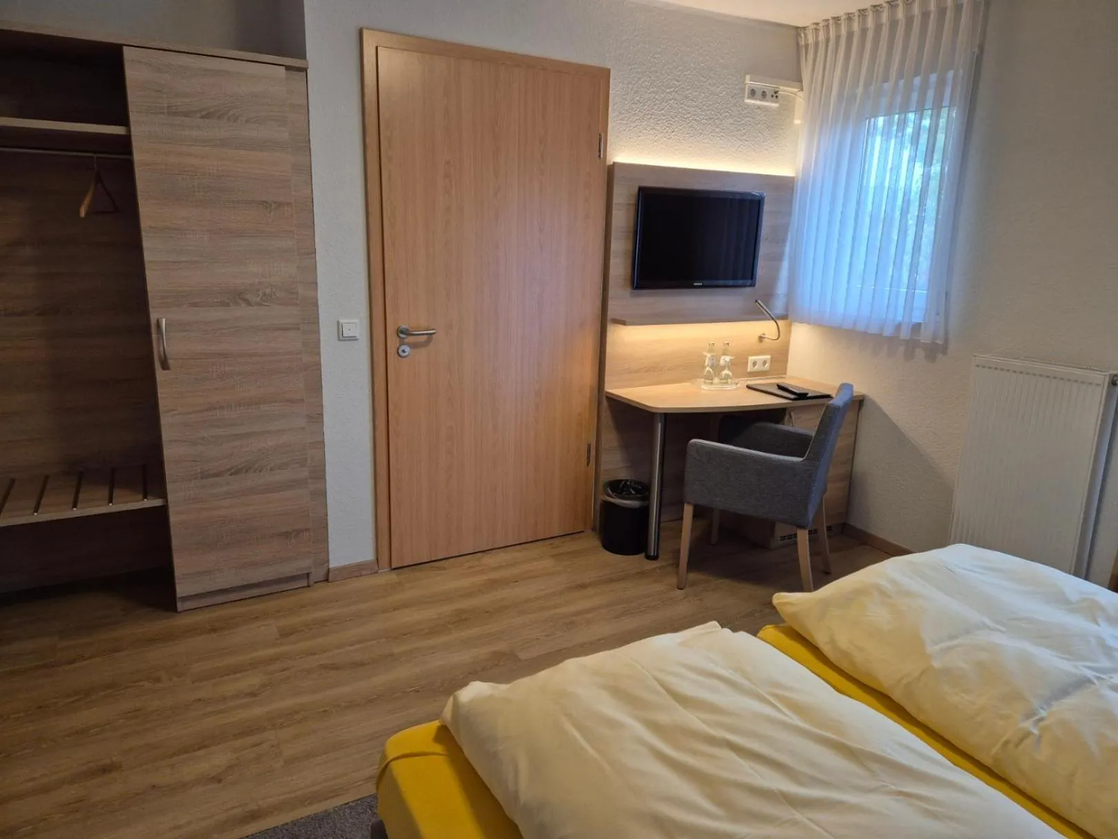 Photo of the whole room, Bed in Hotel zur Waage