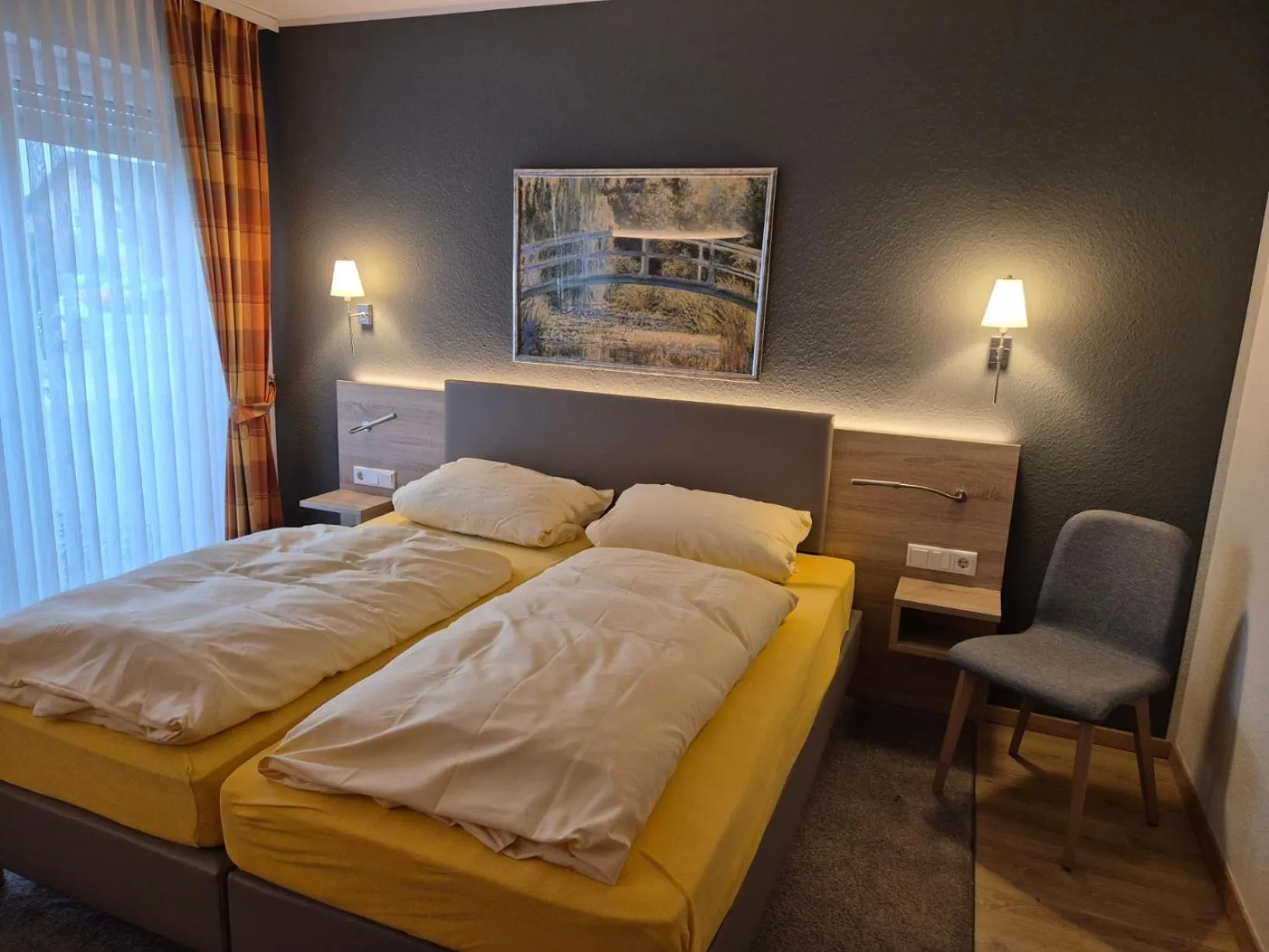 Photo of the whole room, Bed in Hotel zur Waage