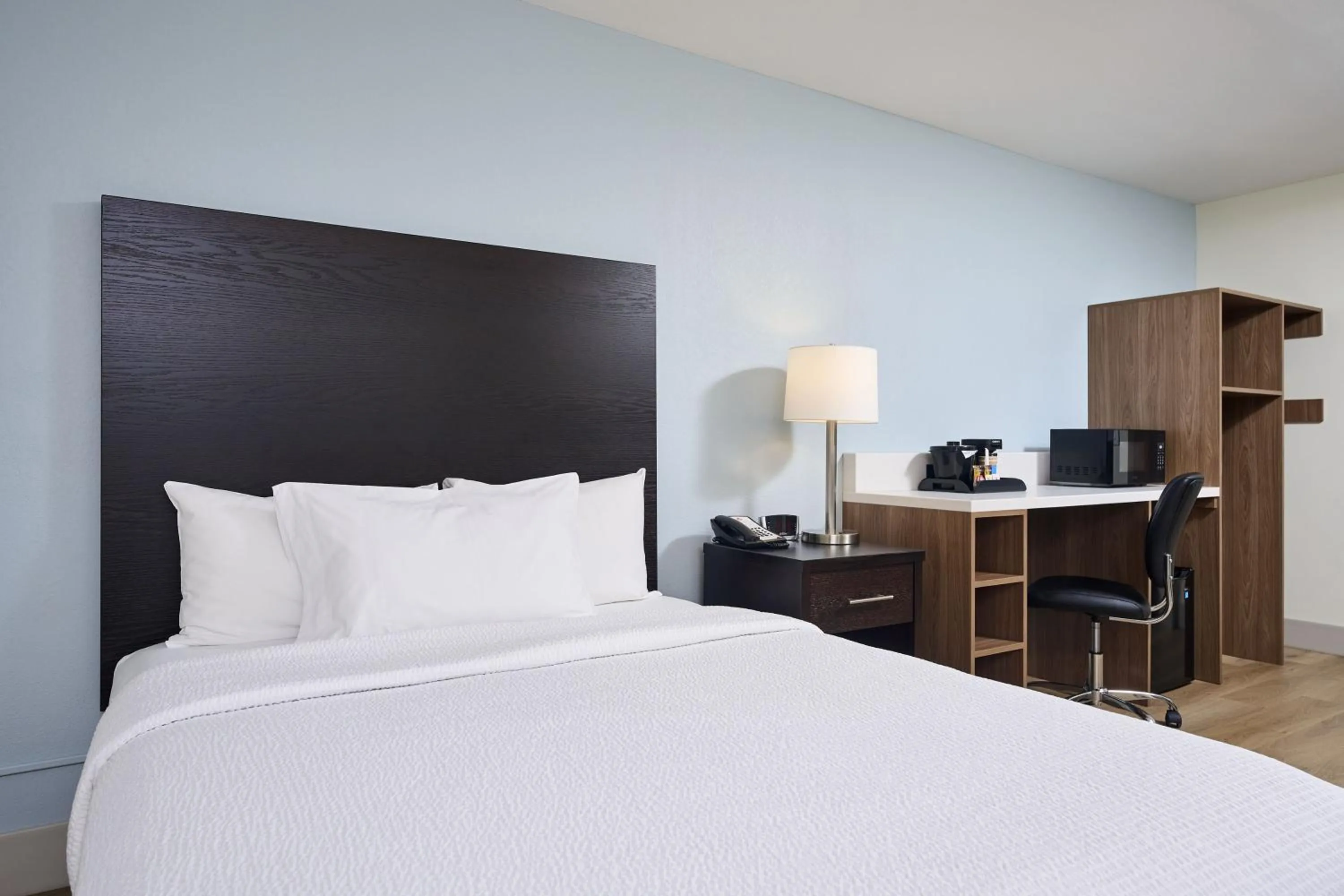 Canad Inns Destination Centre Windsor Park