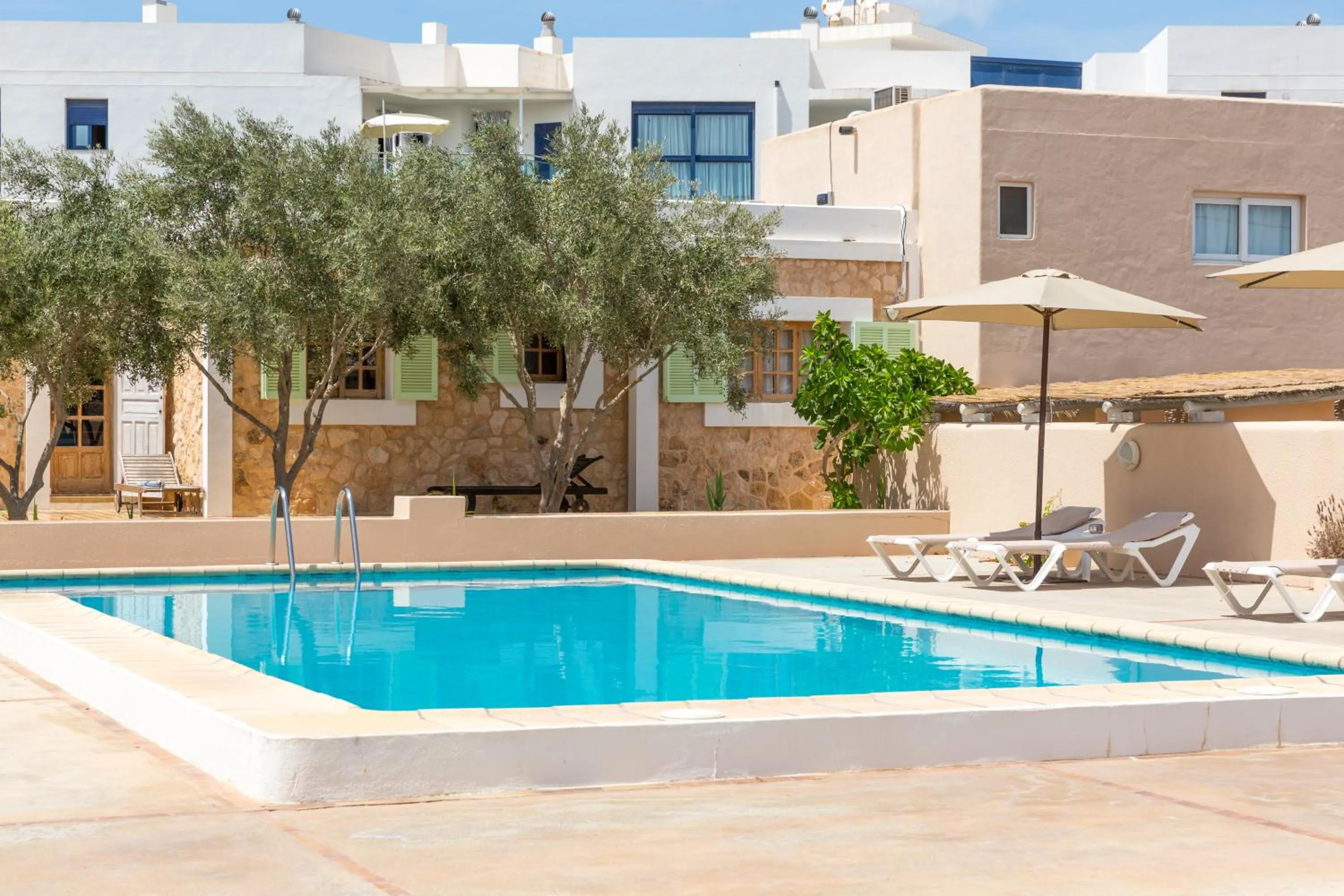 Property building in Hostal Mayans