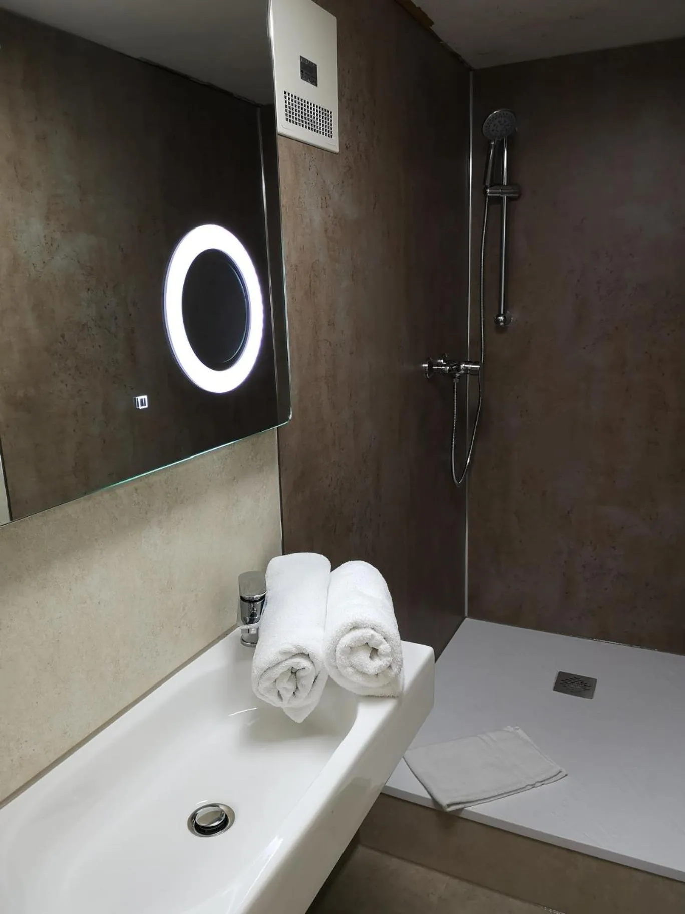 Bathroom in Bodenseehotel Krone & Gästehaus