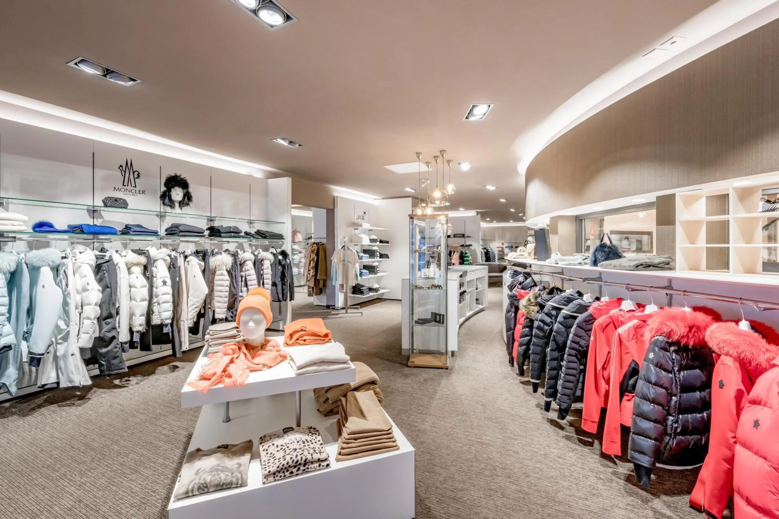 On-site shops in Chalet Silvretta Hotel & Spa