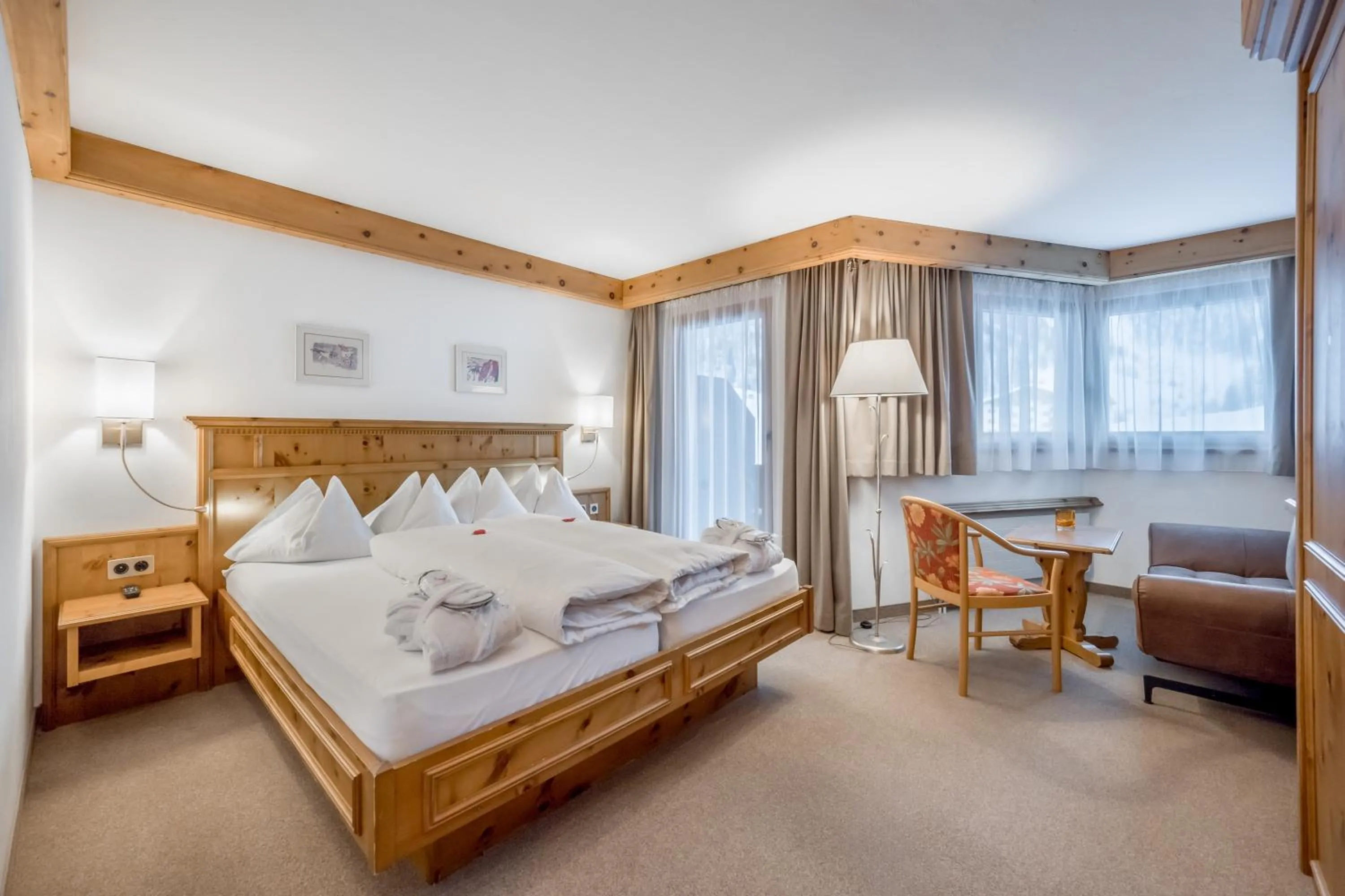 Standard Double Room with Balcony in Chalet Silvretta Hotel & Spa