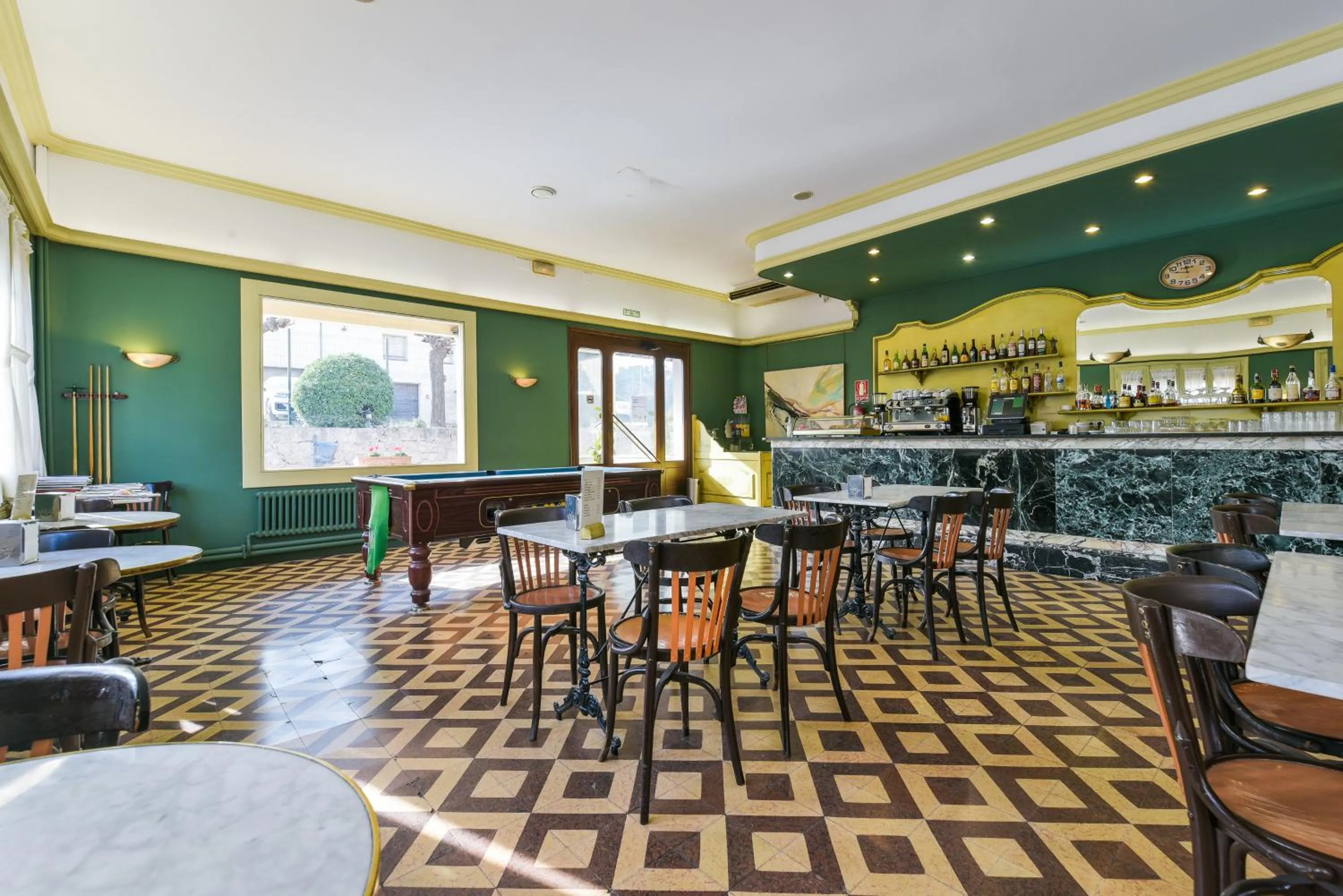 Lounge or bar in Hotel Robert