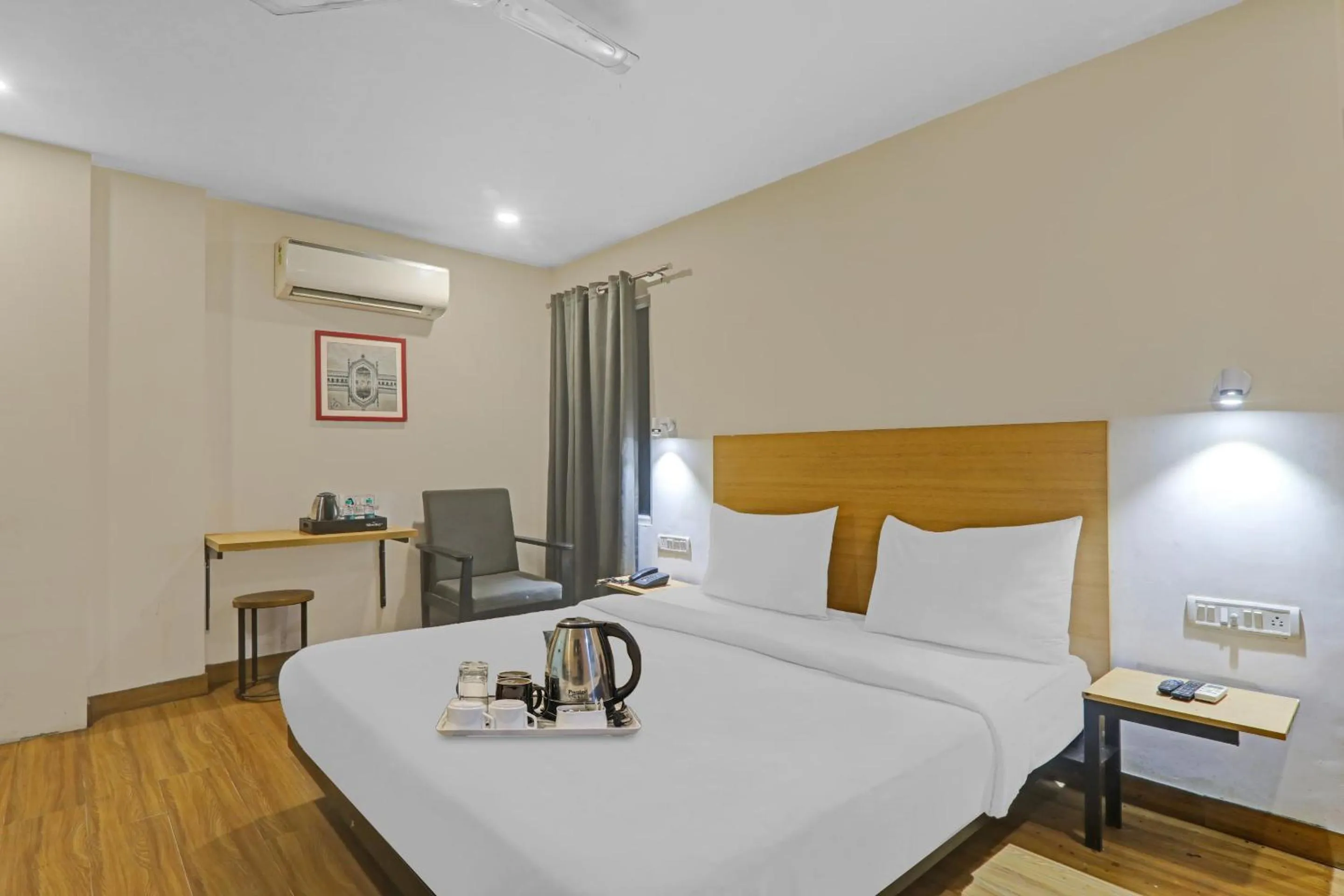 Bedroom, Bed in Townhouse The Shubham