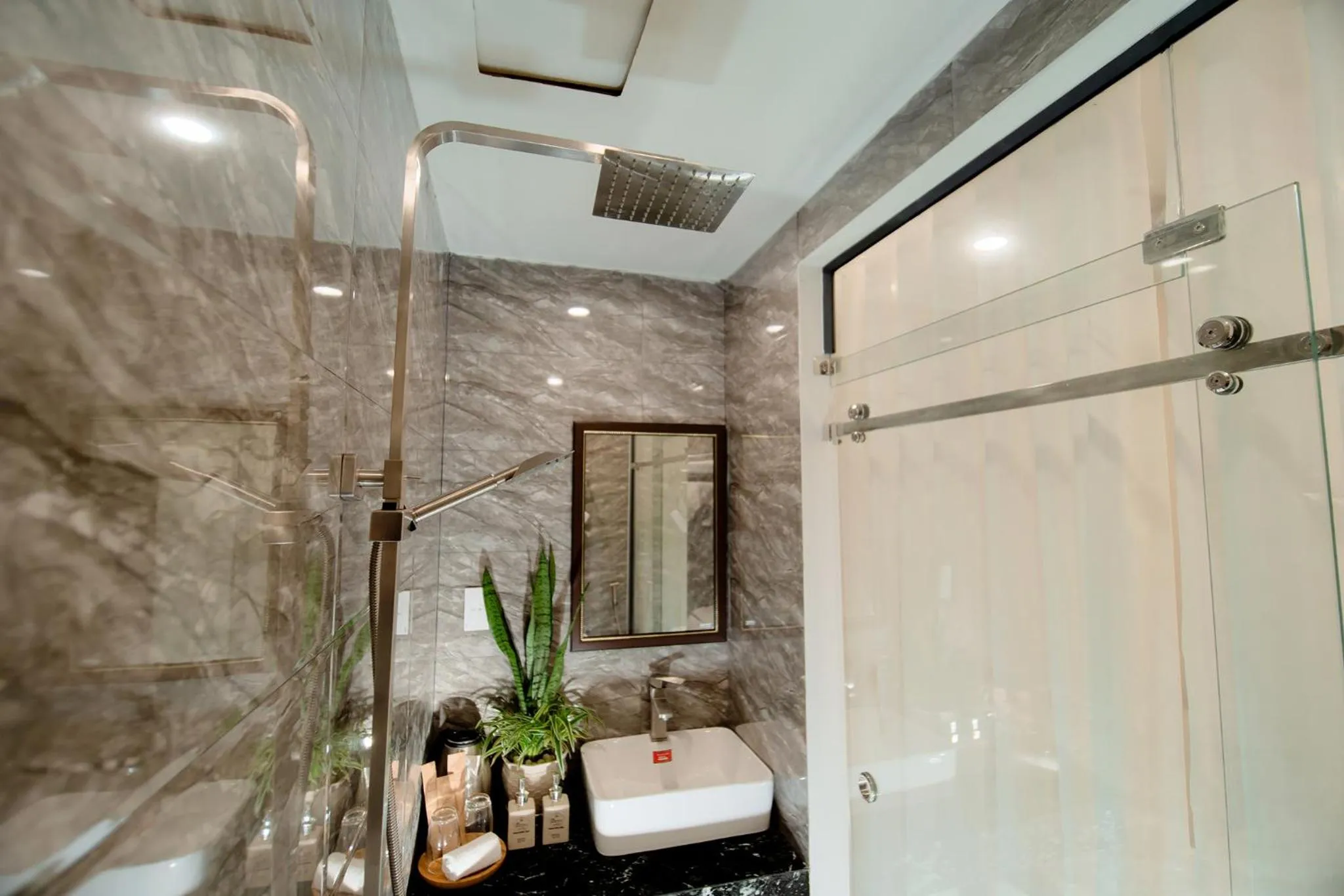 Bathroom in Hoian Royal Villa