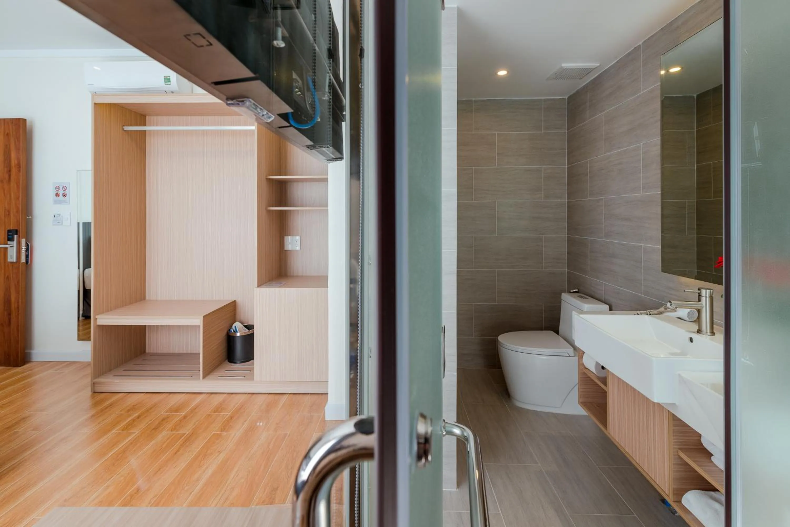 Bed in The Empire Hotel