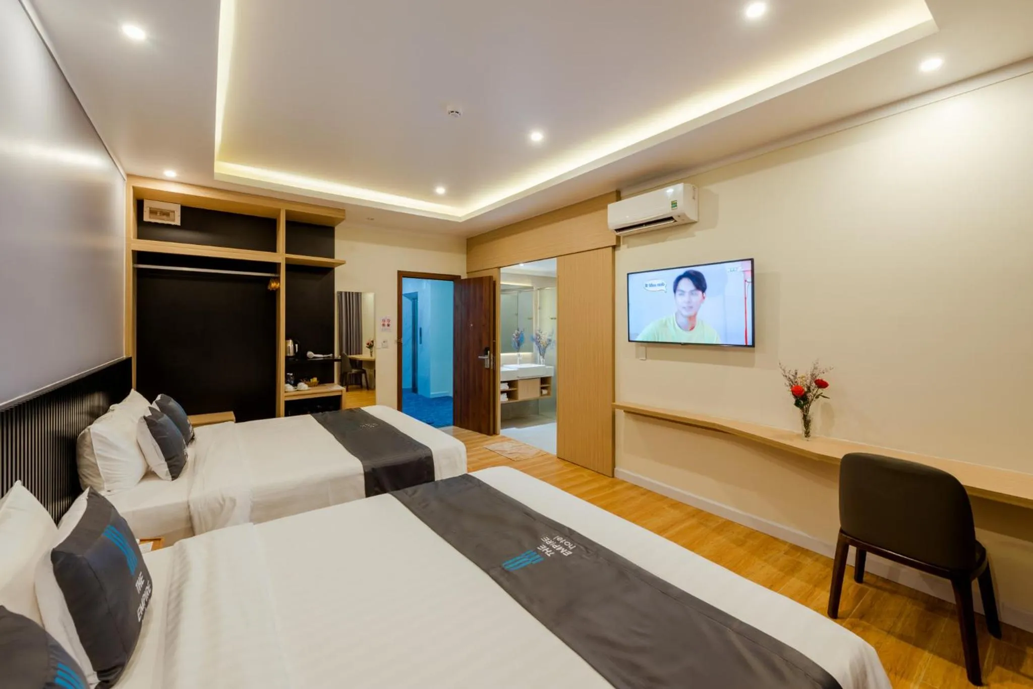 Bed in The Empire Hotel