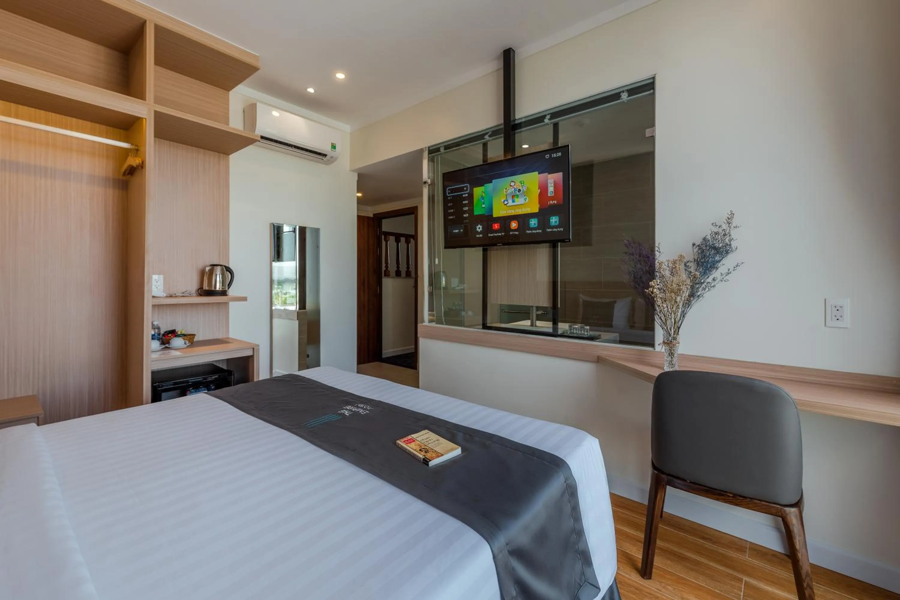 Bed in The Empire Hotel