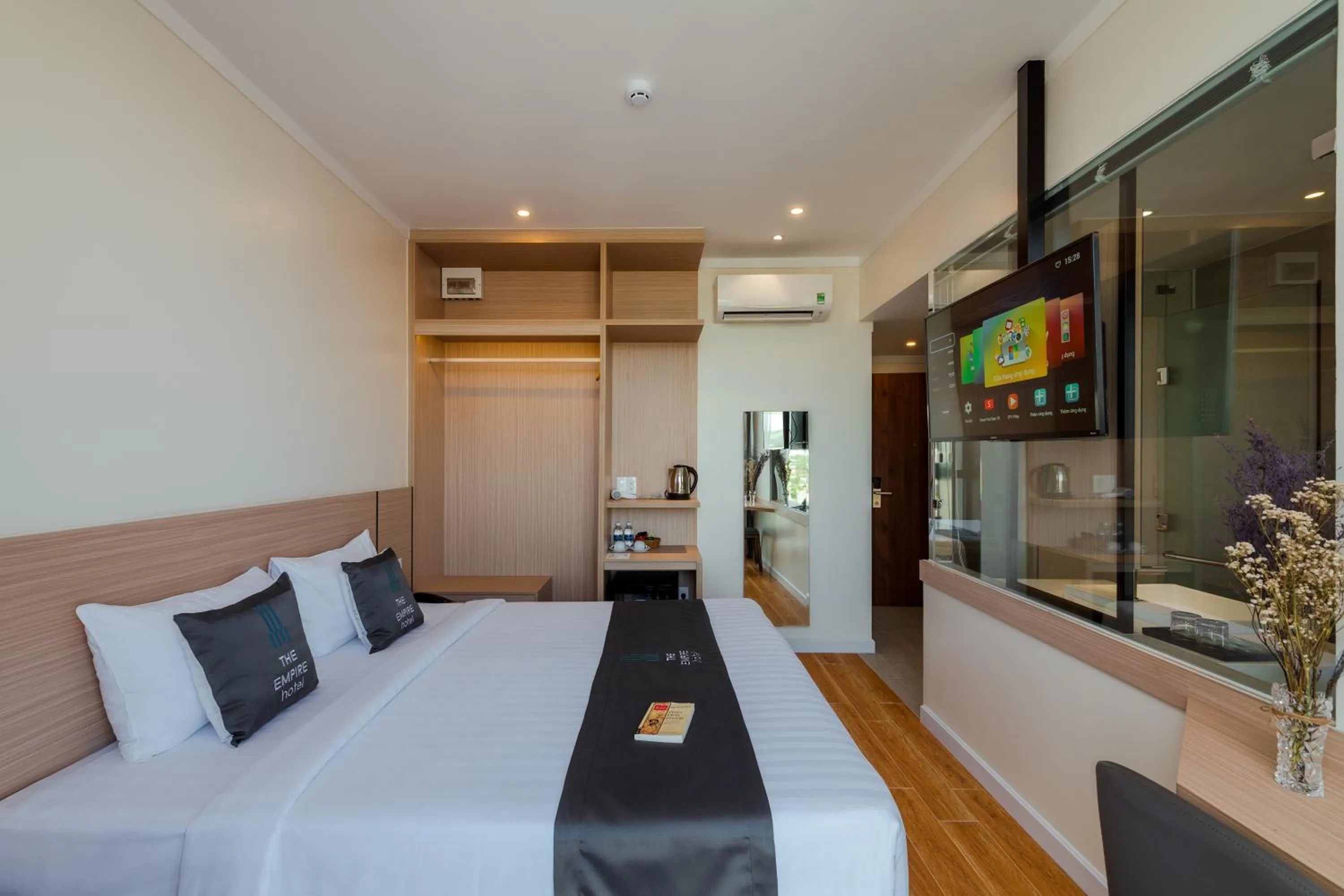 Bed in The Empire Hotel