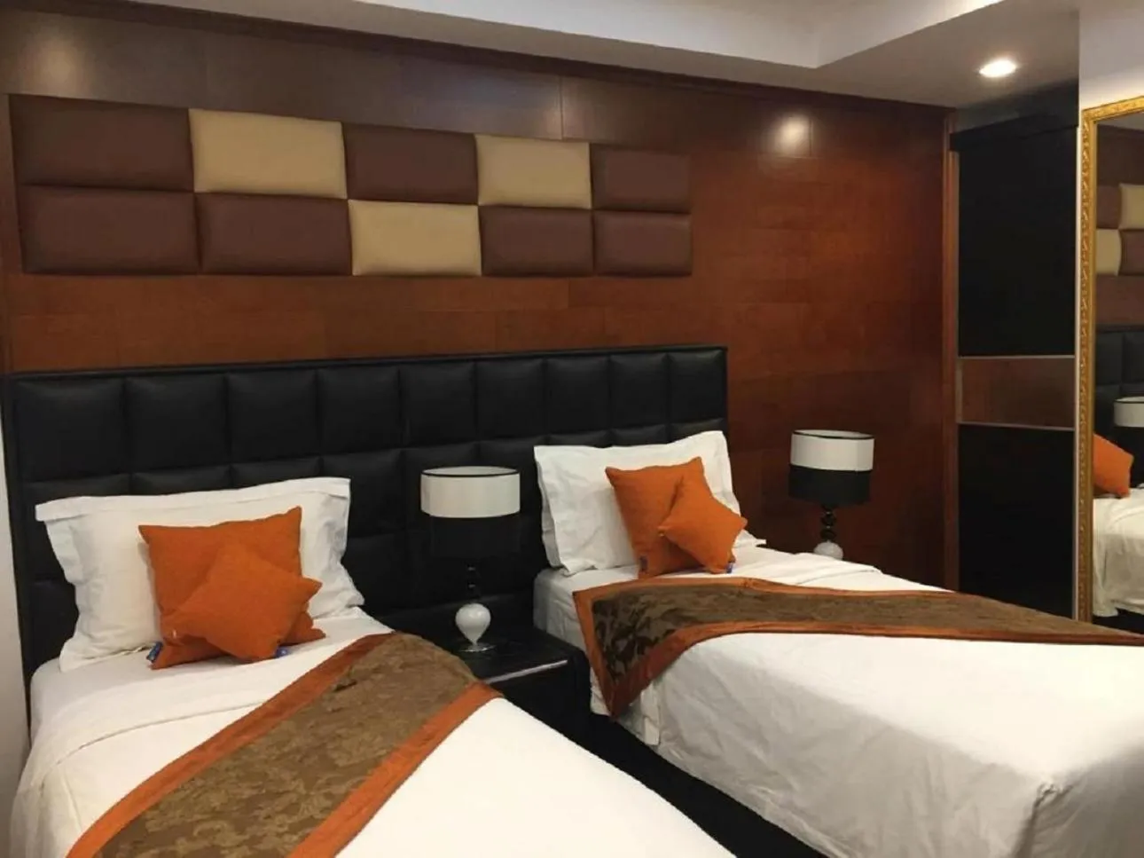 Photo of the whole room, Bed in Rivethi Beach