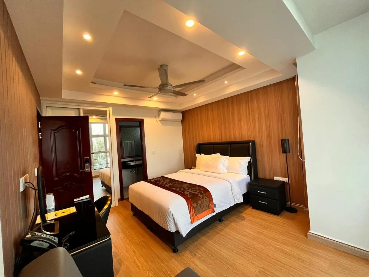 Bed in Rivethi Beach