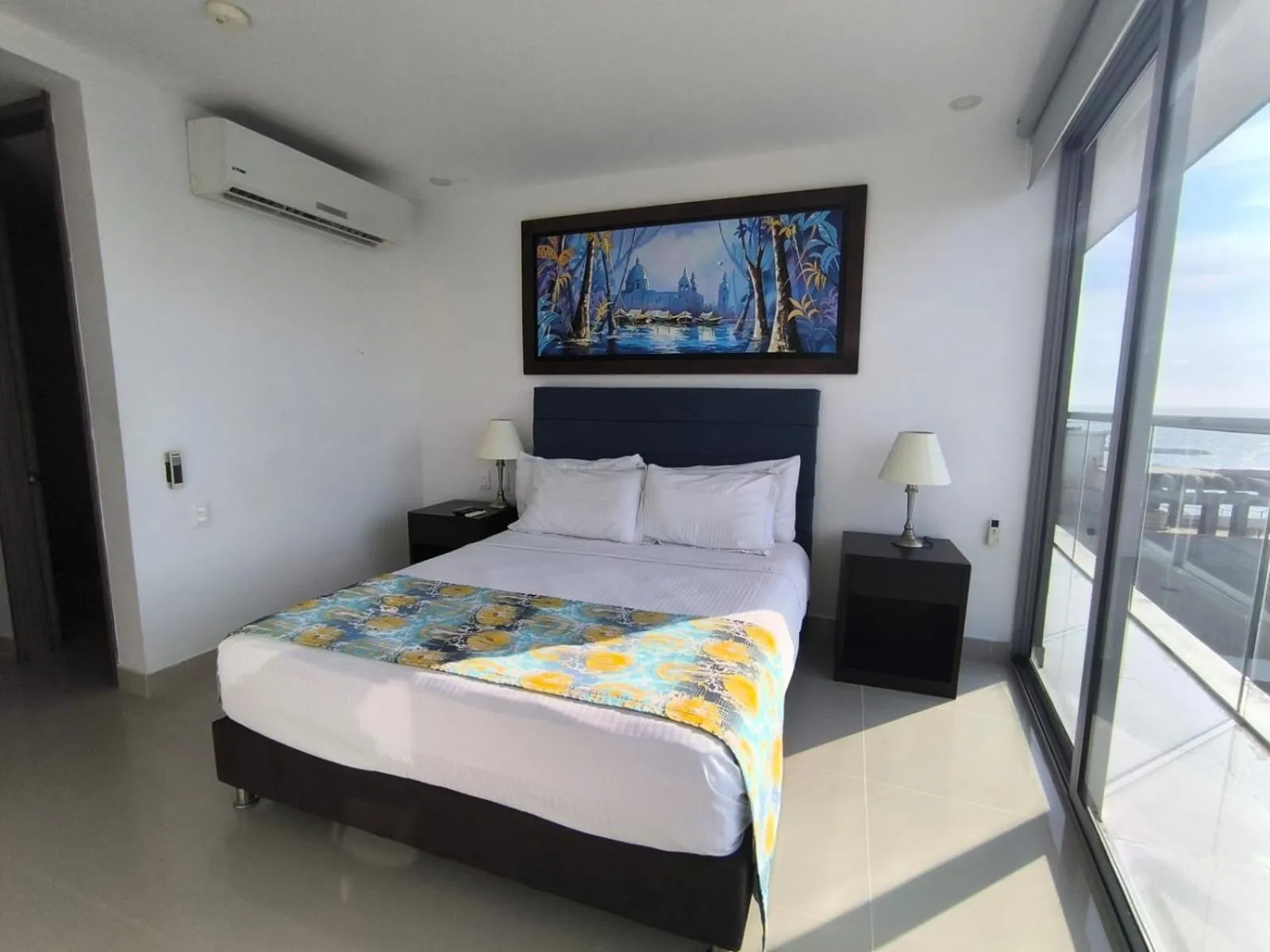 Bedroom, Bed in Apartamentos frente al mar en Morros City