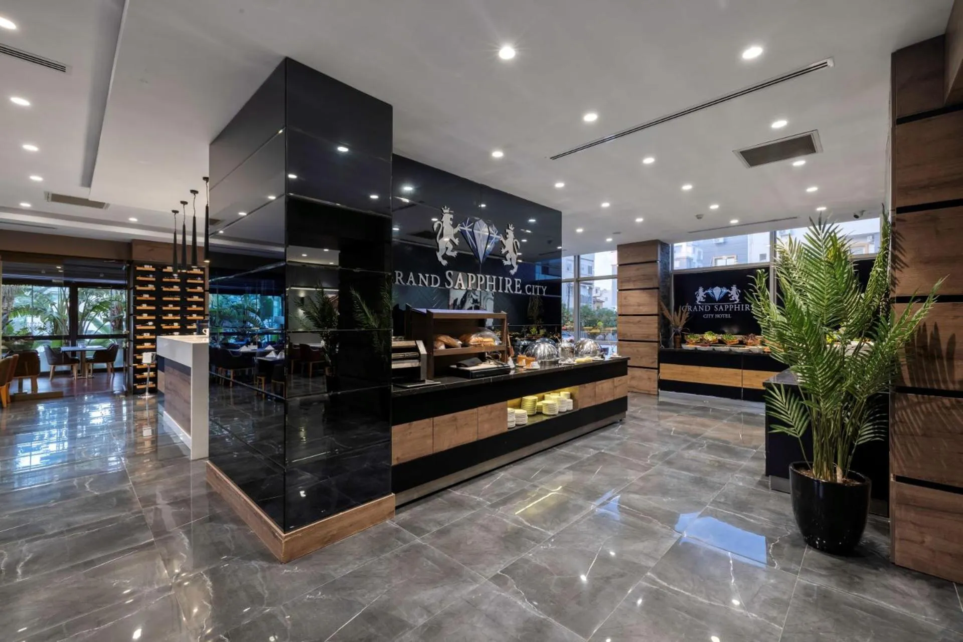 Grand Sapphire City Hotel