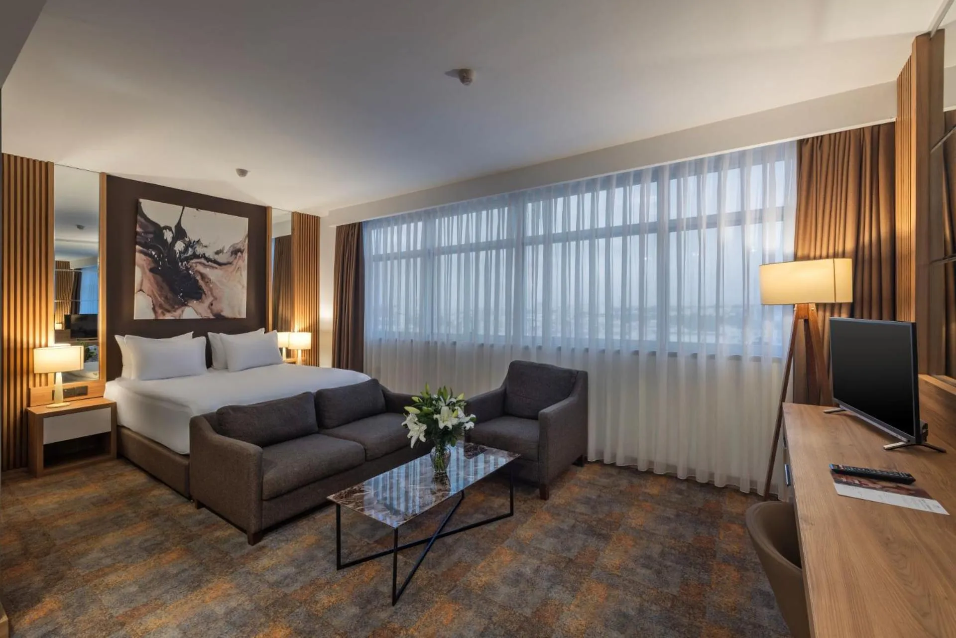 Grand Sapphire City Hotel