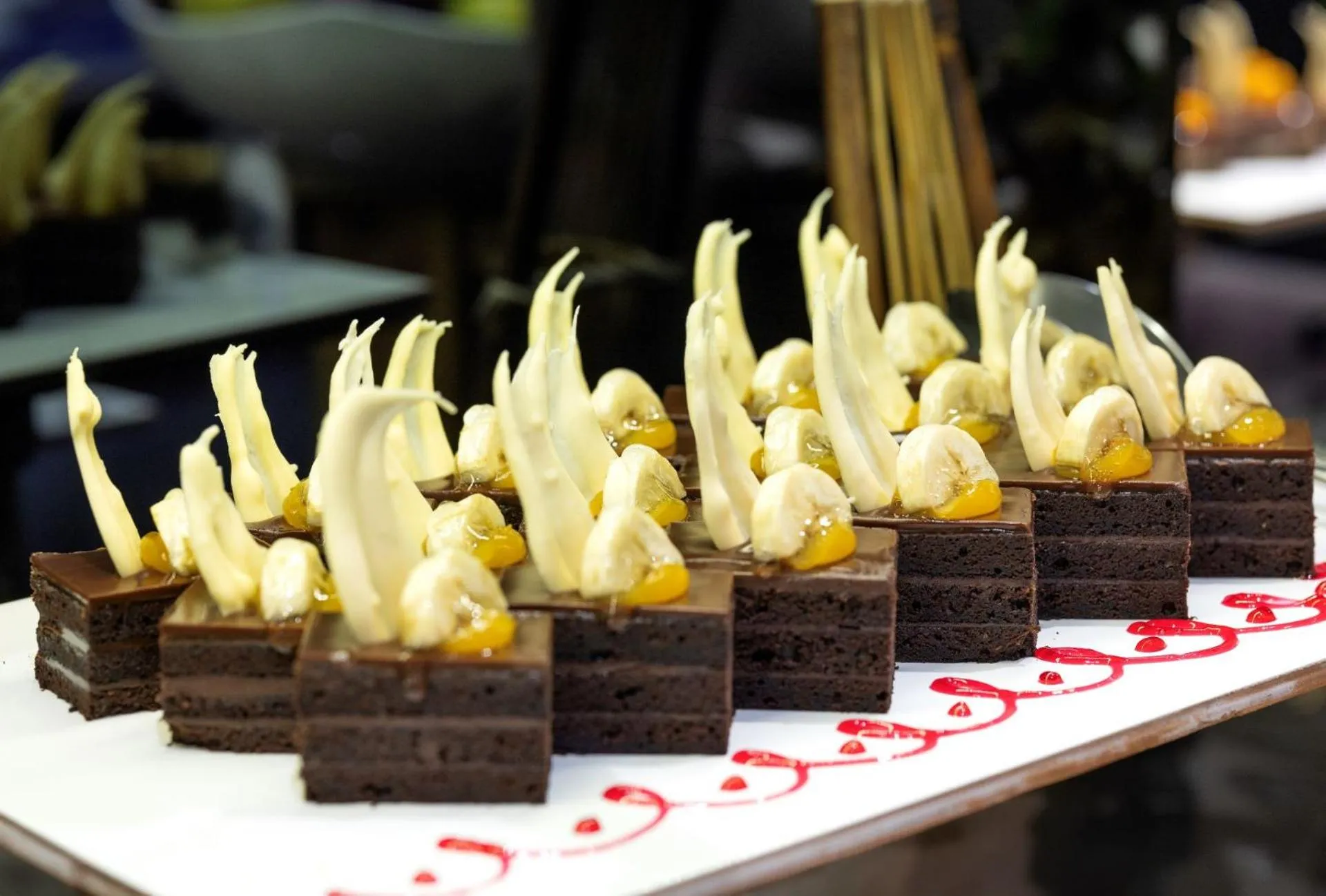 Grand Sapphire City Hotel