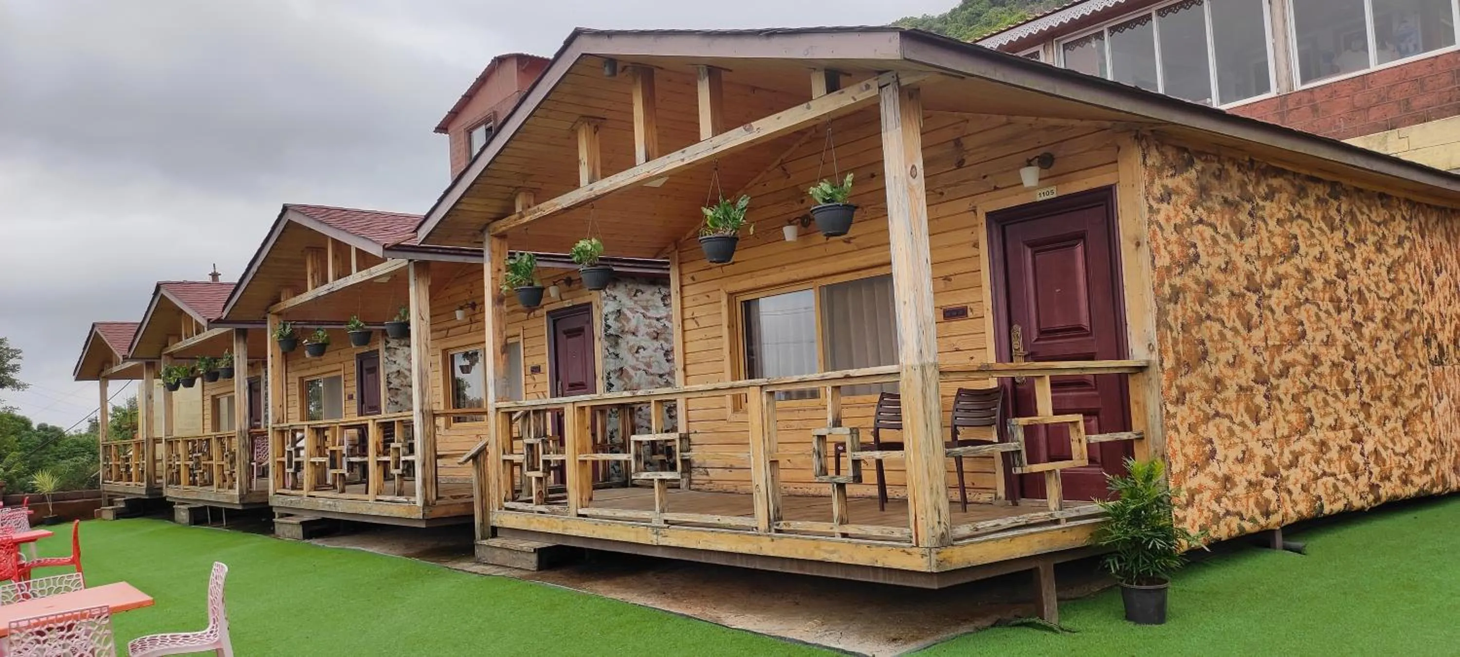 Property building in Oxygen Resorts Mahabaleshwar