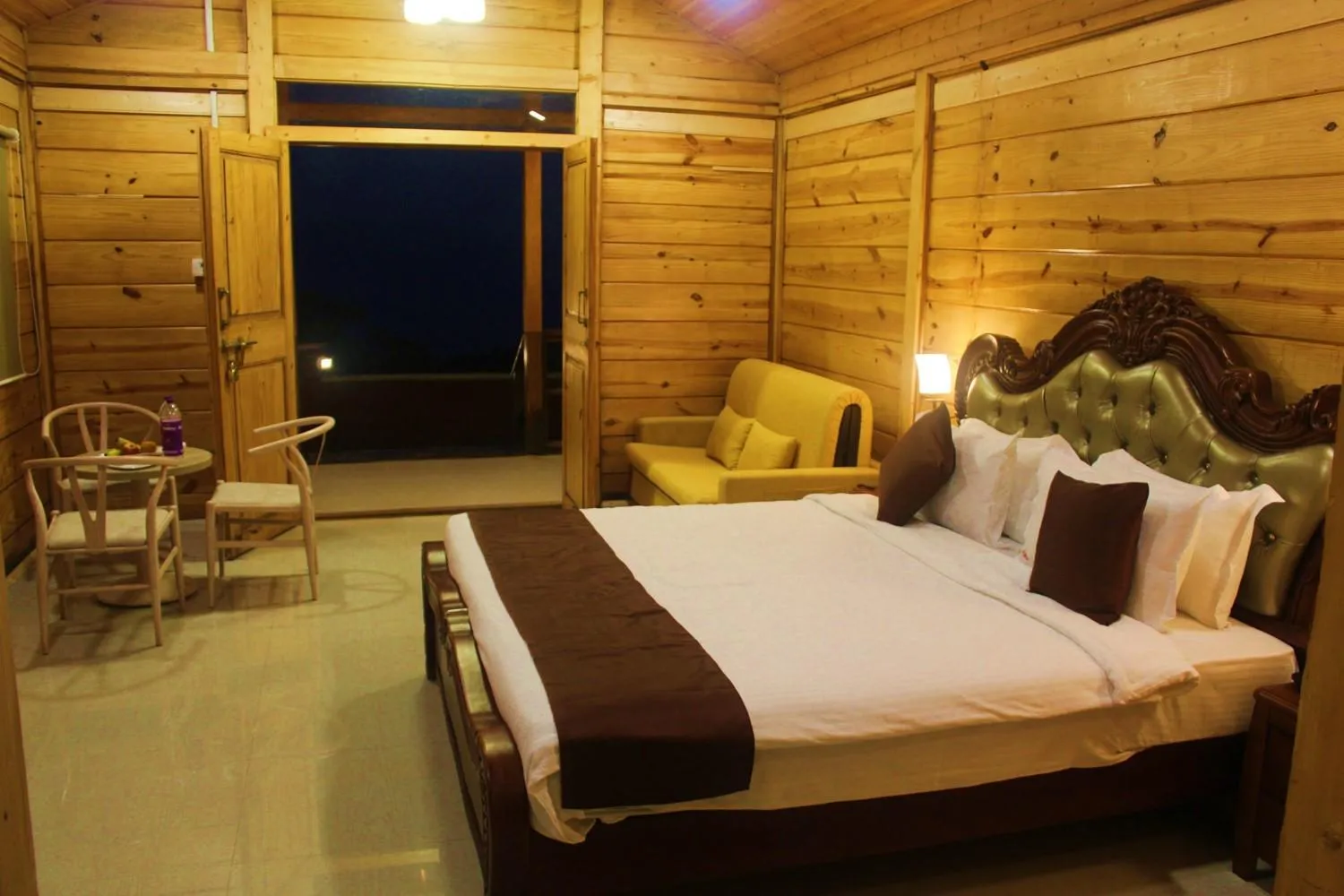 Photo of the whole room, Bed in Oxygen Resorts Mahabaleshwar