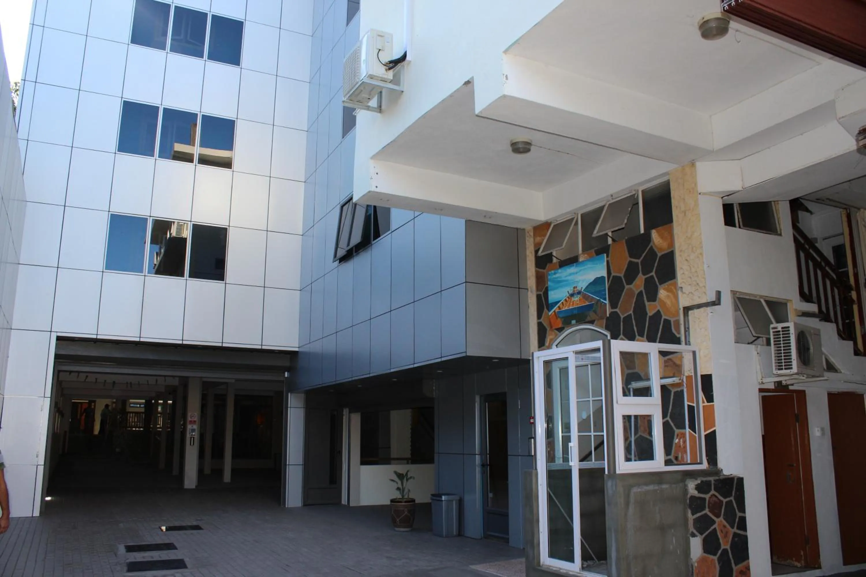 Property building in Sikamifer Tourist Resort