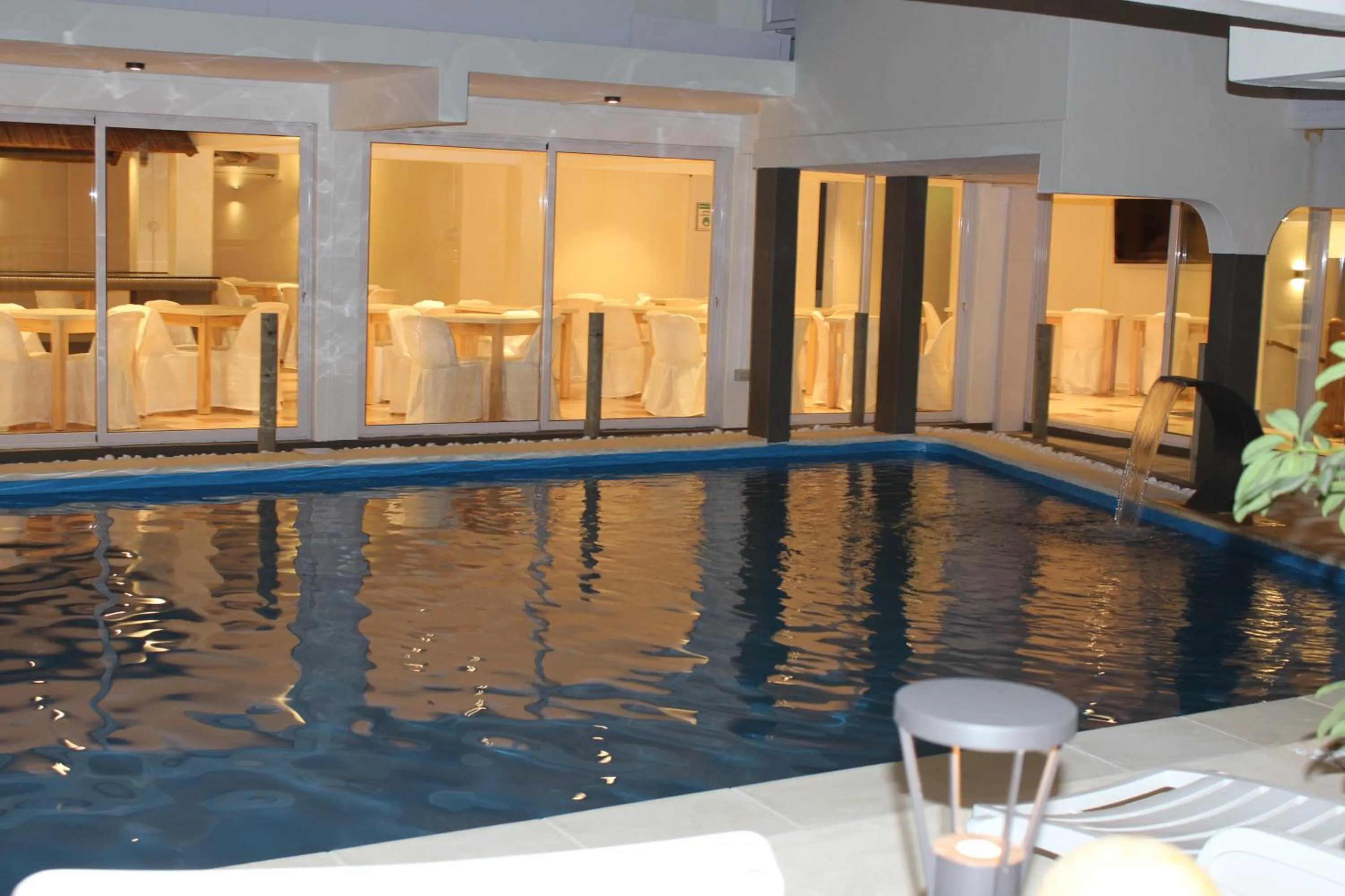 Restaurant/places to eat in Sikamifer Tourist Resort