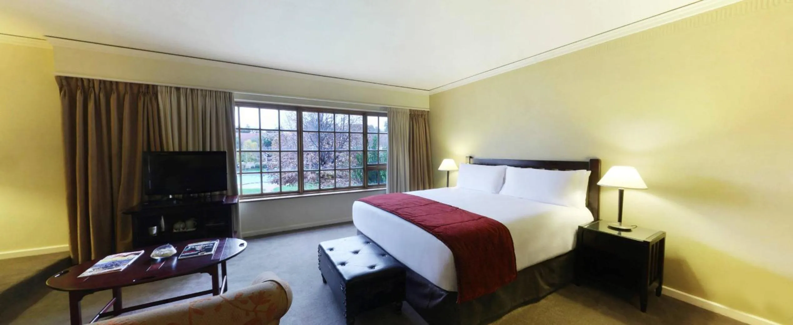 Bed in Southern Sun Bloemfontein