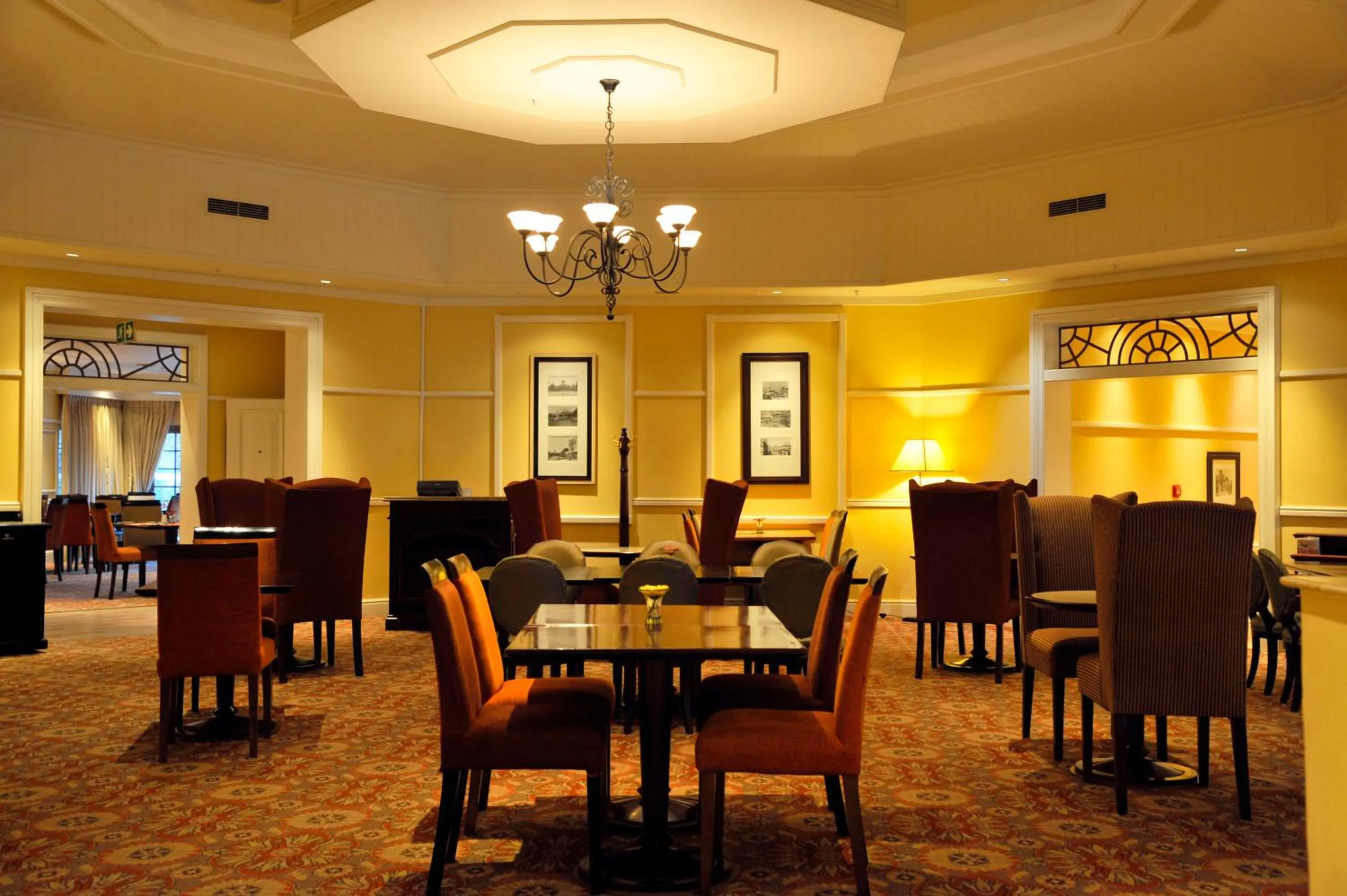 Restaurant/places to eat in Southern Sun Bloemfontein