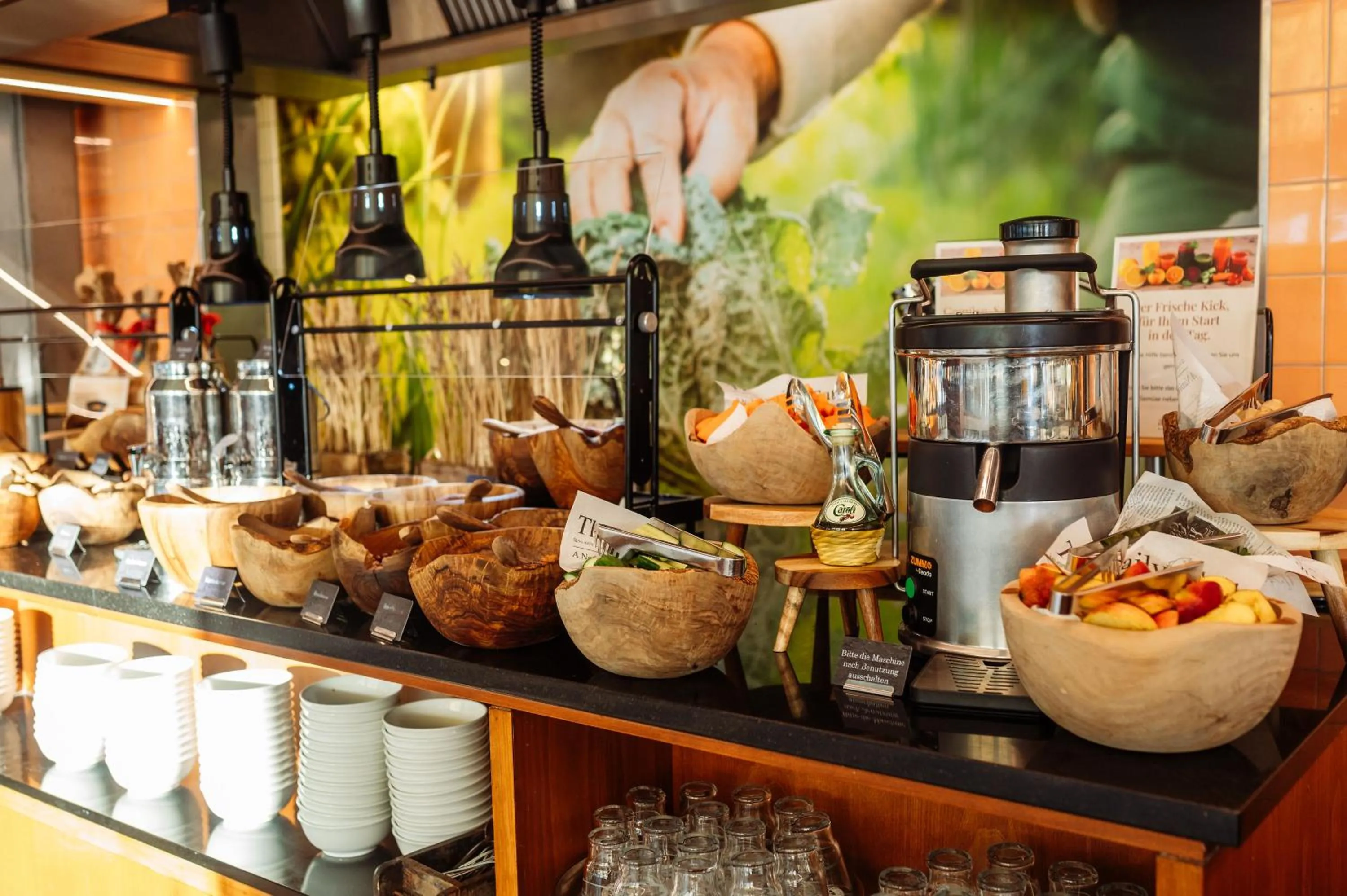 Restaurant/places to eat in A-ROSA Travemünde