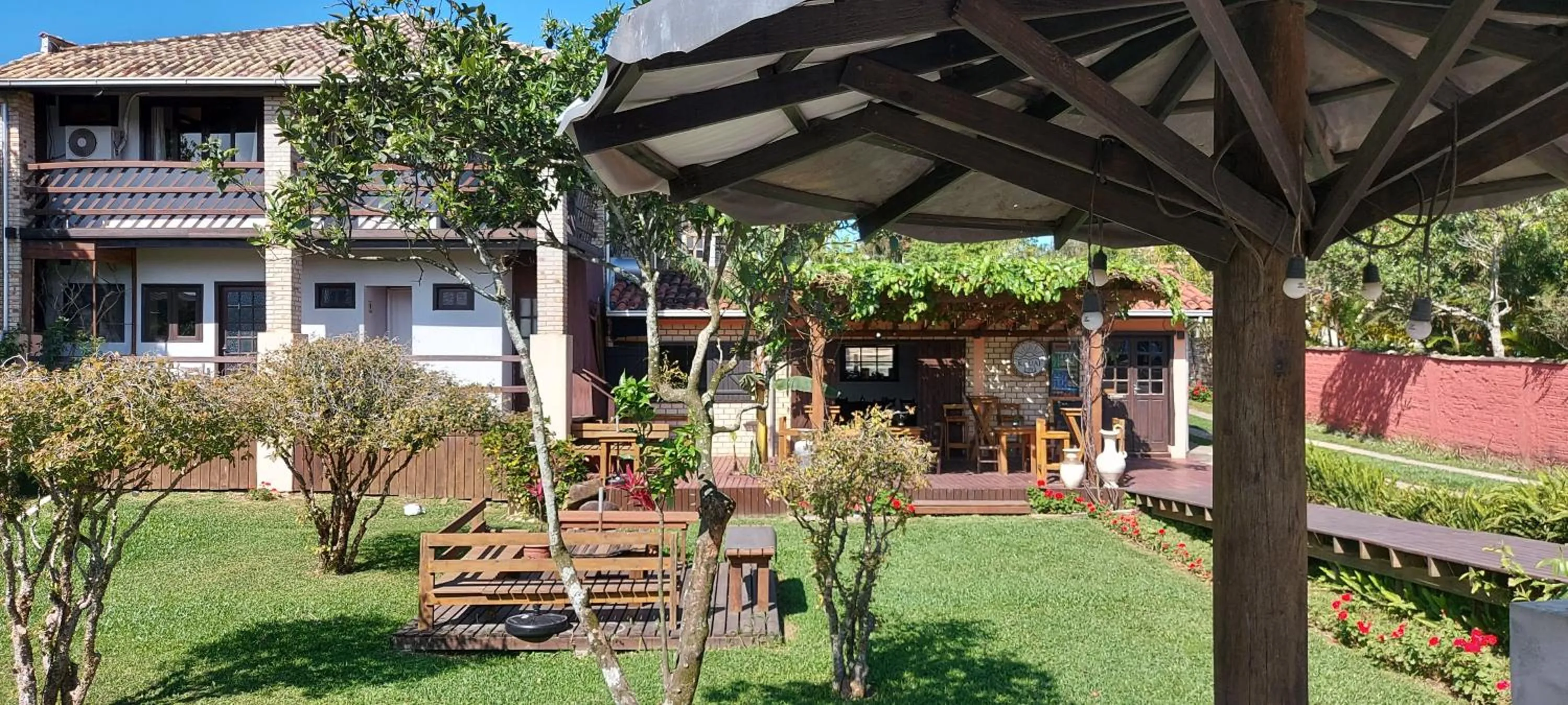 Property building in Pousada Kauai