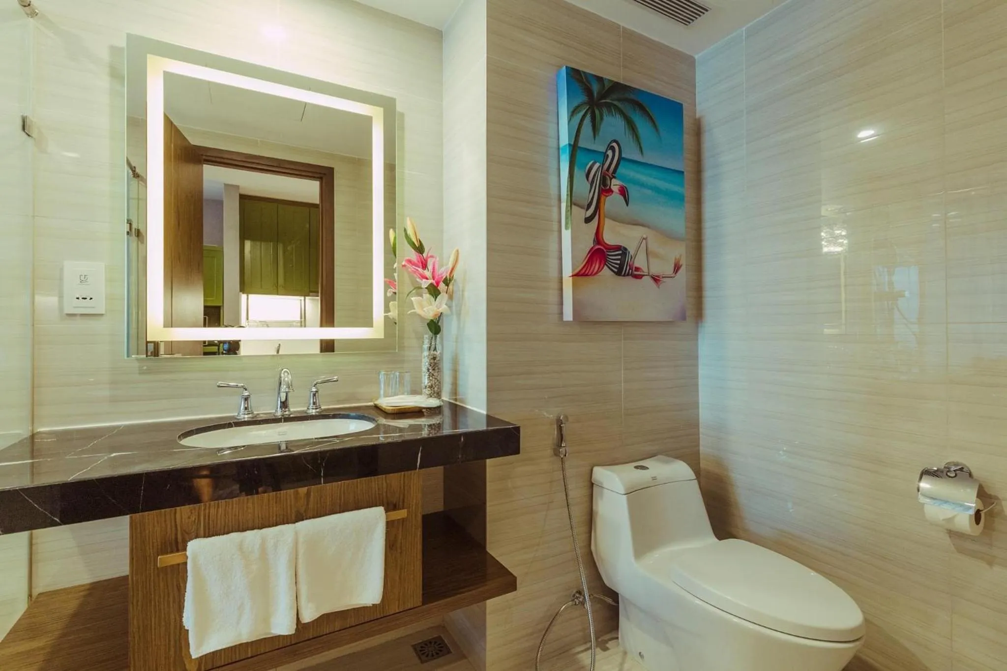 RIS Panorama Condotel