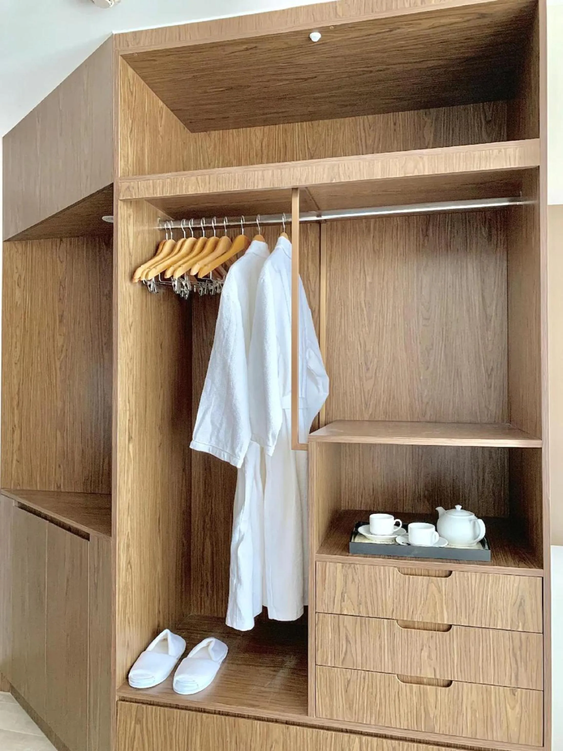 RIS Panorama Condotel