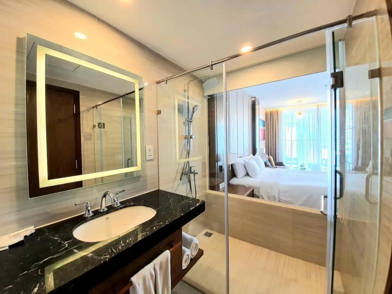 Bed in RIS Panorama Condotel