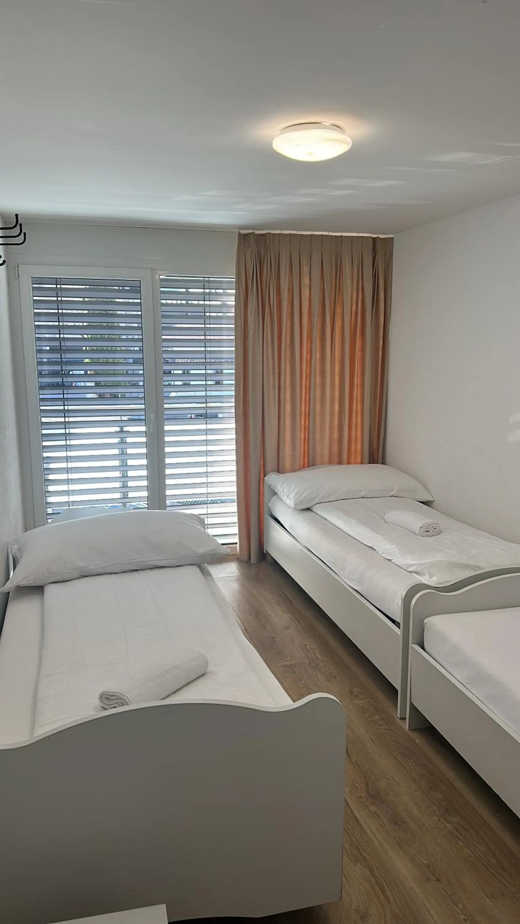 Bedroom, Bed in The Golf apartments