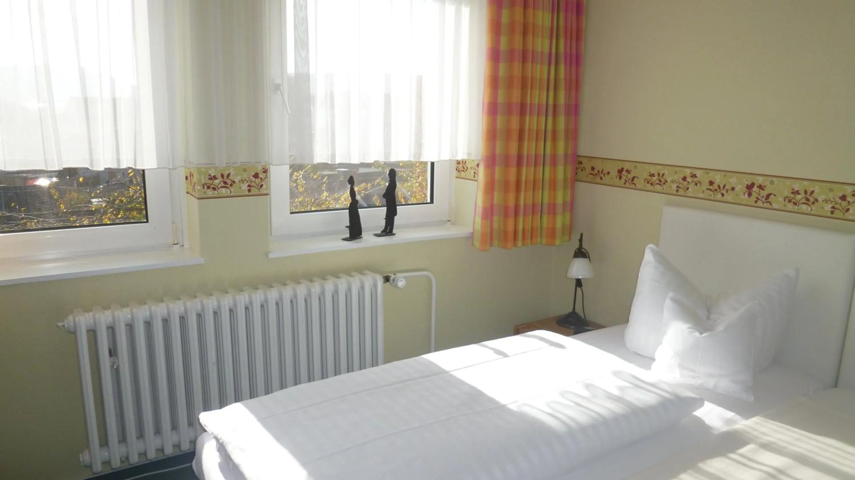 Bed in Hotel Landhaus Lahmann