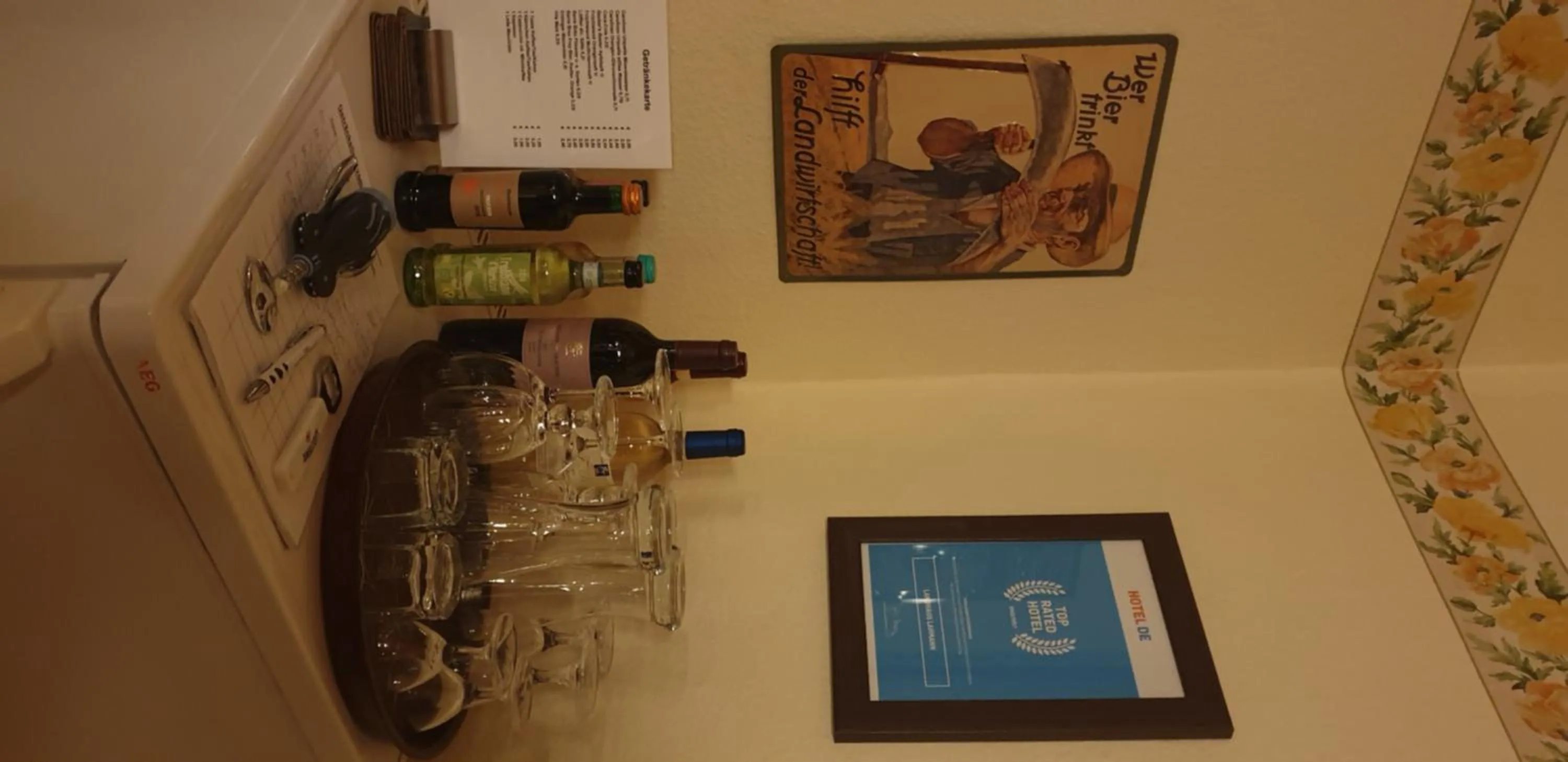 Communal lounge/ TV room in Hotel Landhaus Lahmann