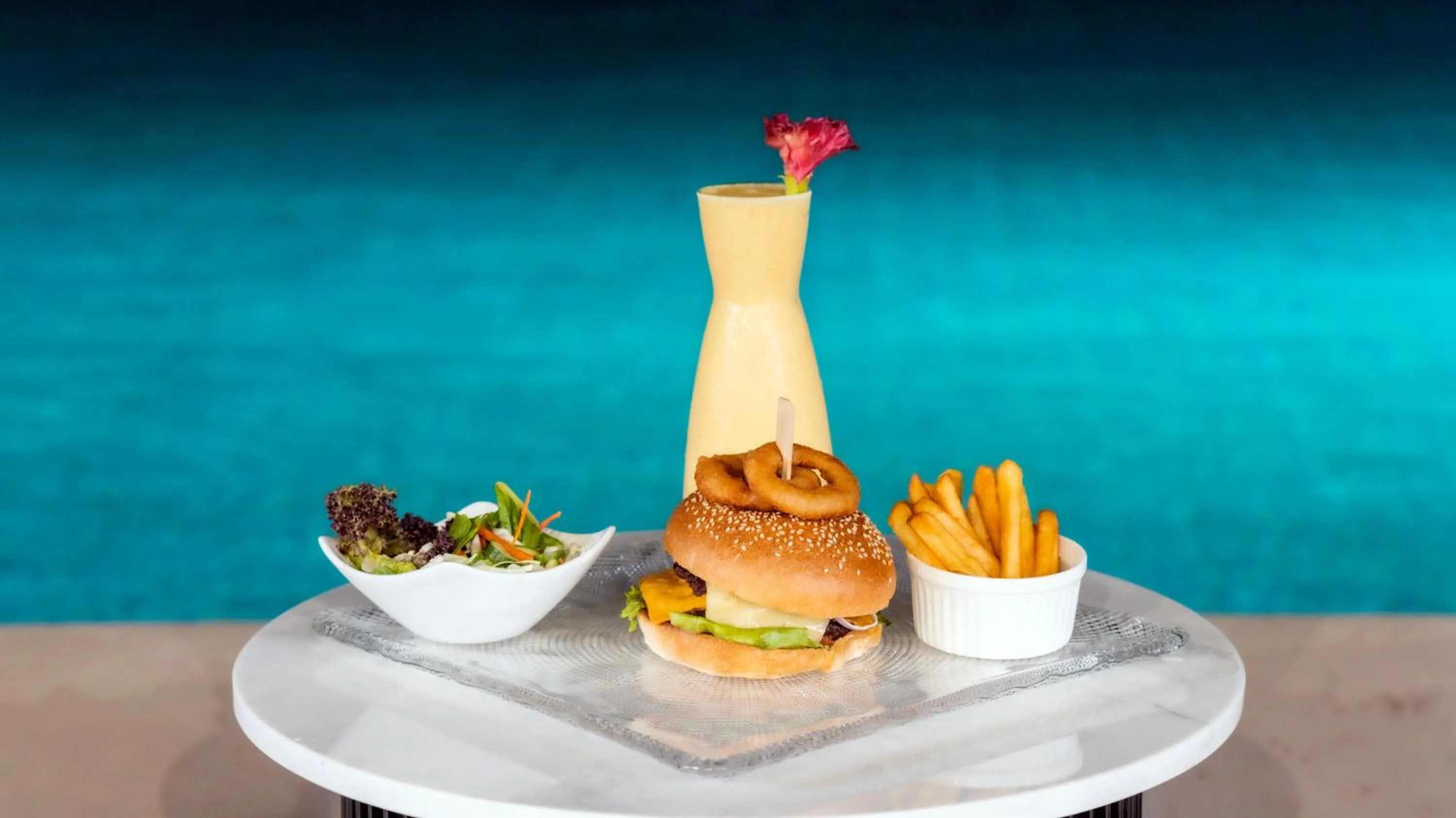 Food and drinks in Grand Millennium Gizan