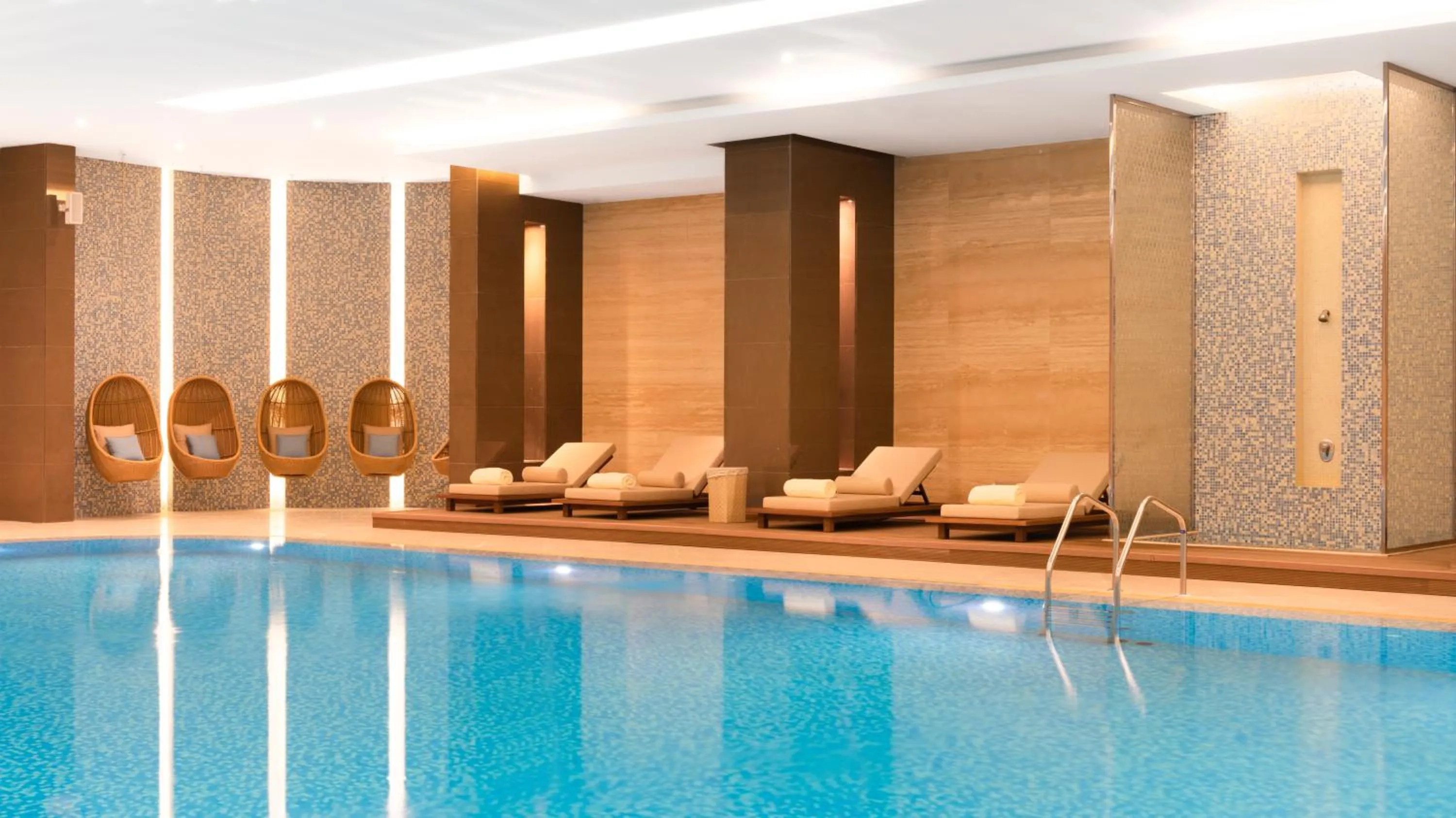 Swimming pool in Grand Millennium Gizan