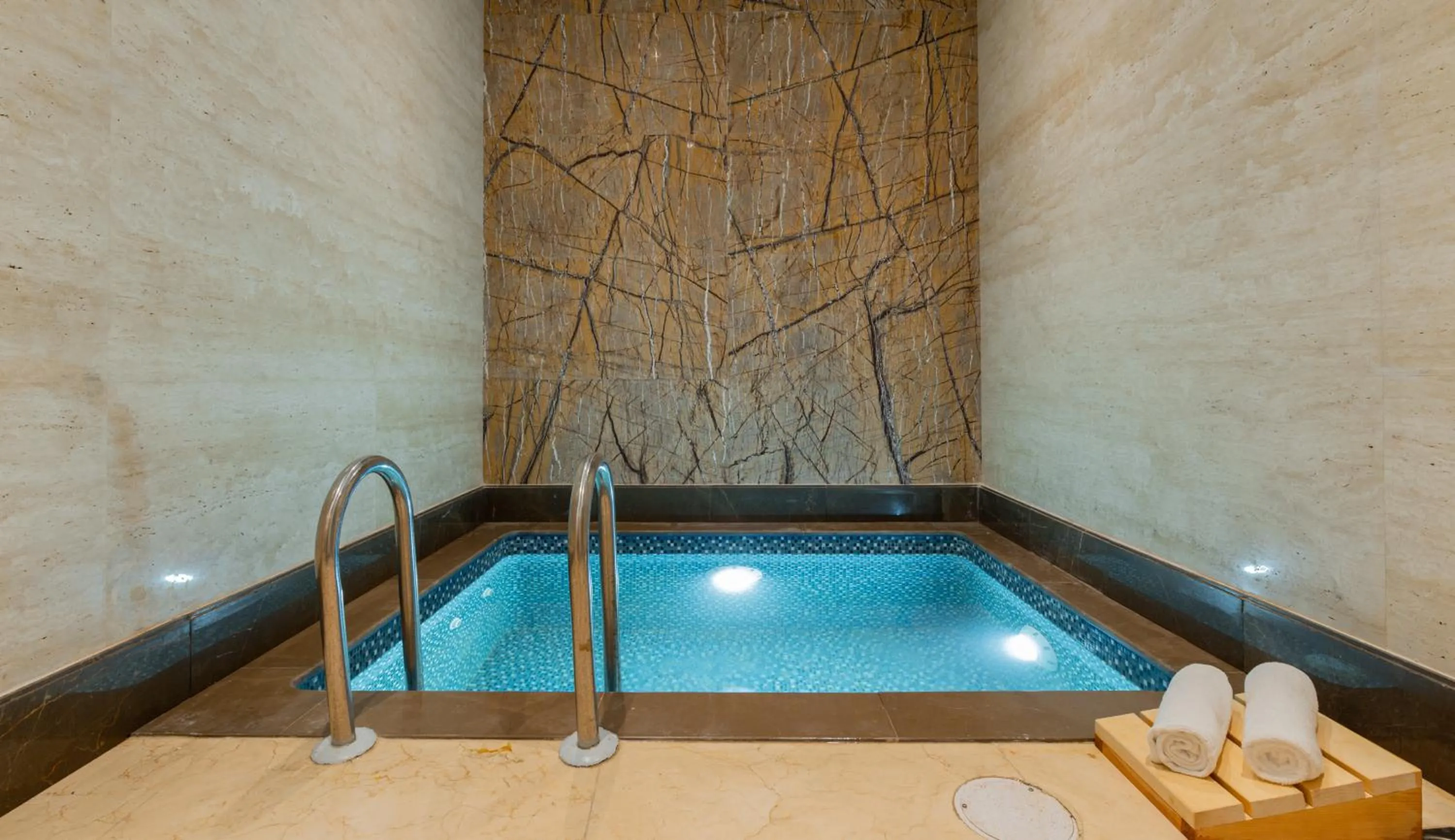 Hot Tub in Grand Millennium Gizan