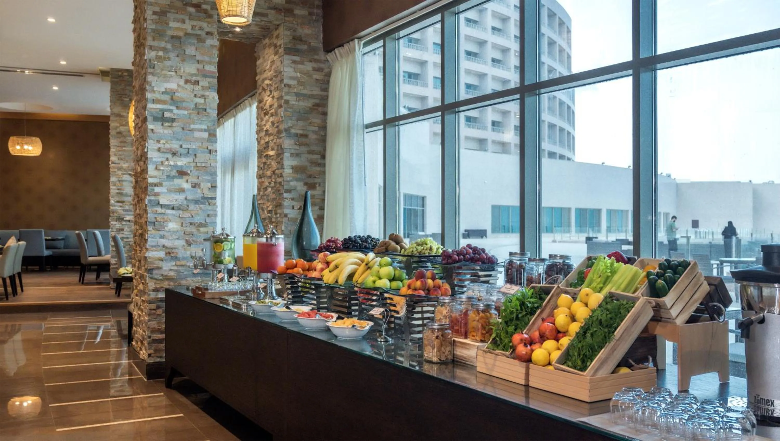 Breakfast in Grand Millennium Gizan