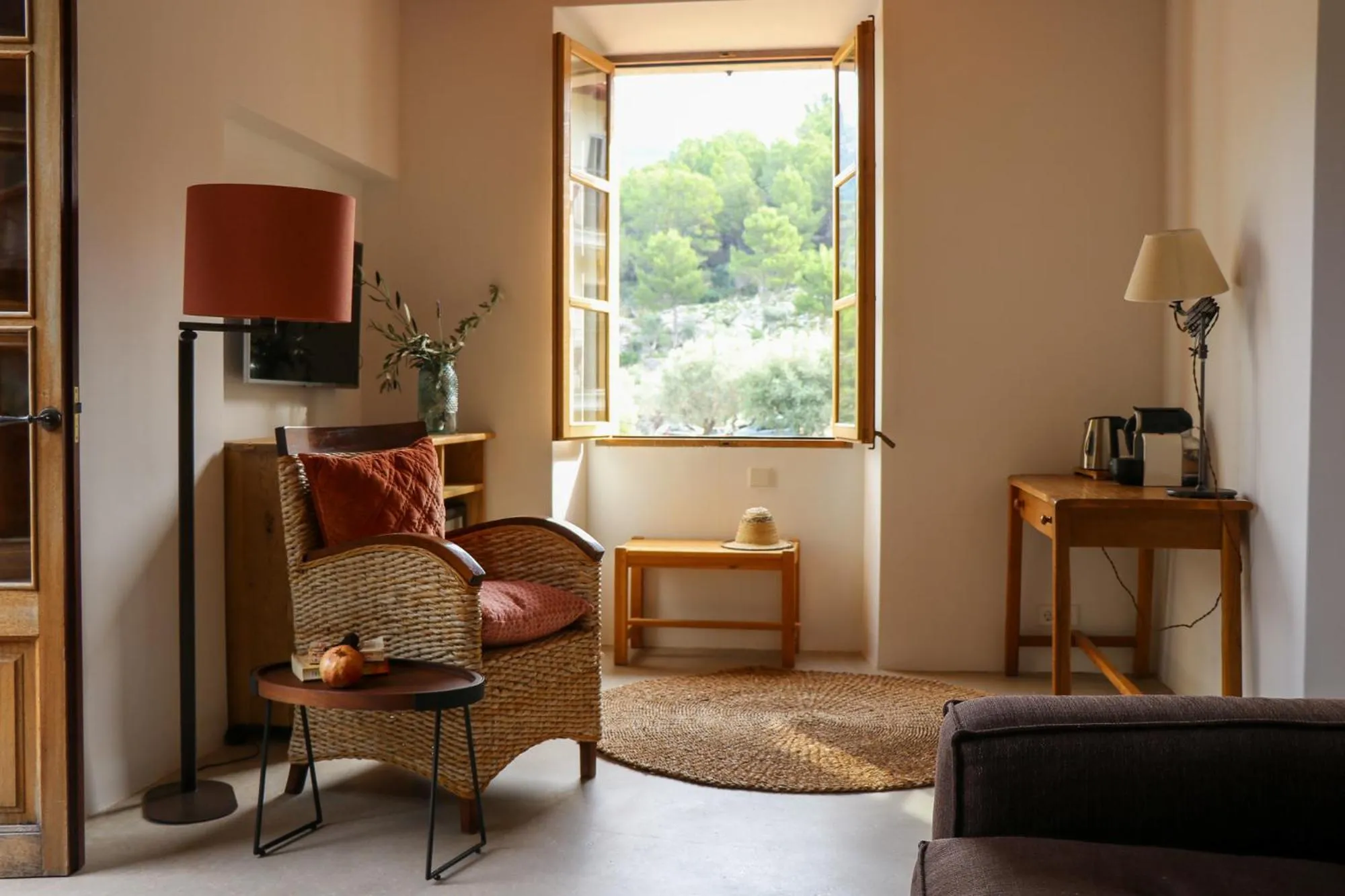 Living room in Hotel Es Port