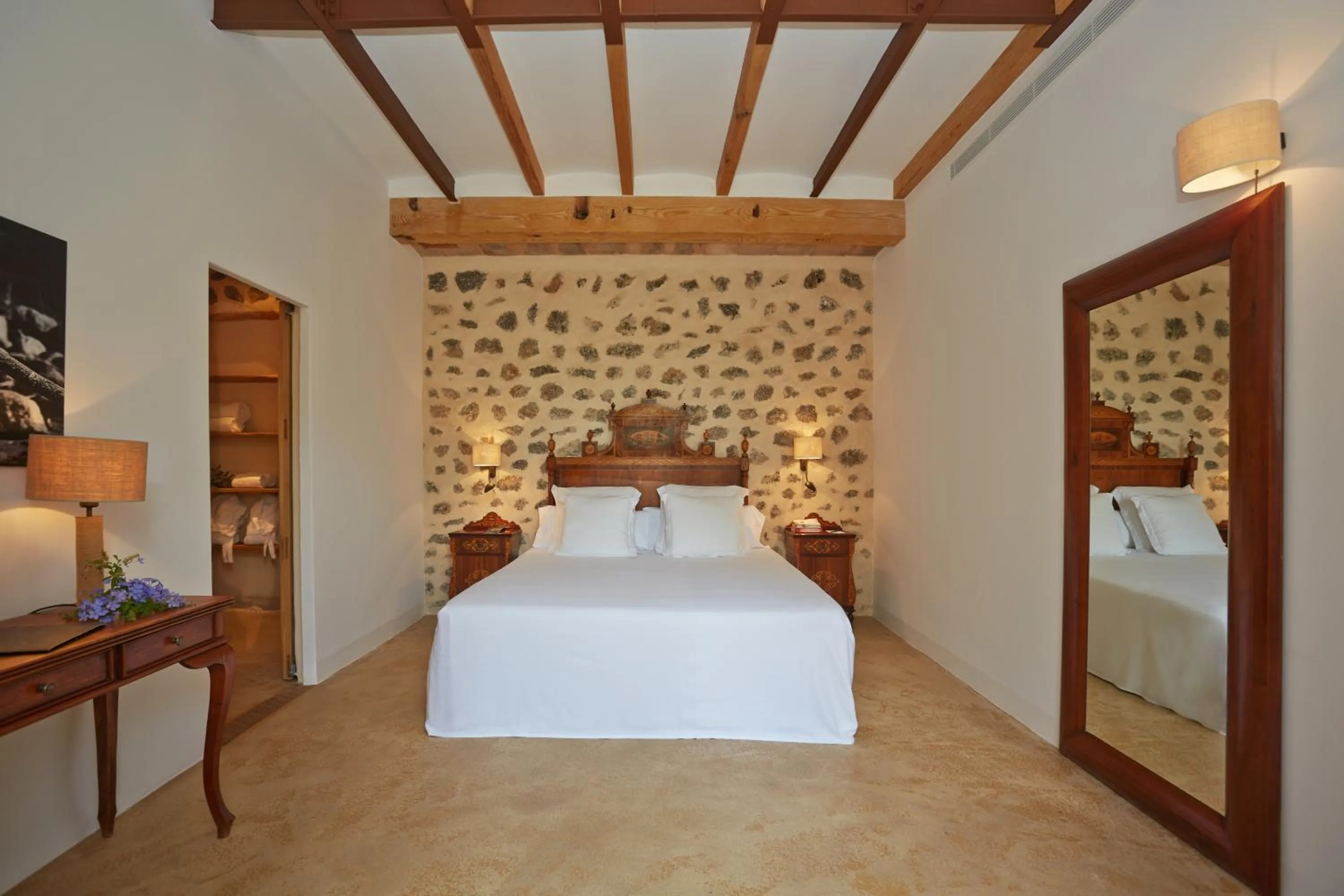 Bedroom, Bed in Hotel Es Port