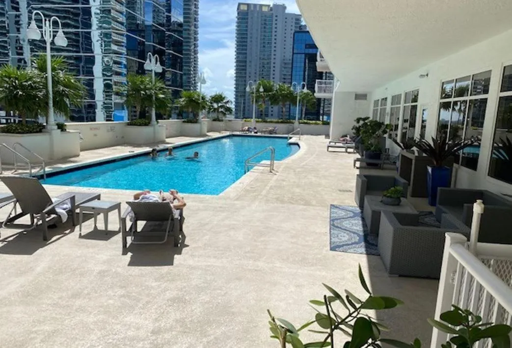 Elite Brickell Studio on the Bay