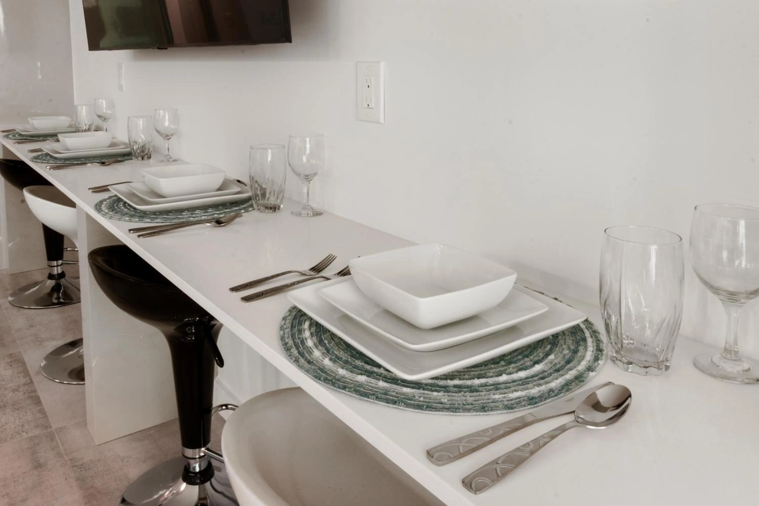 Elite Brickell Studio on the Bay