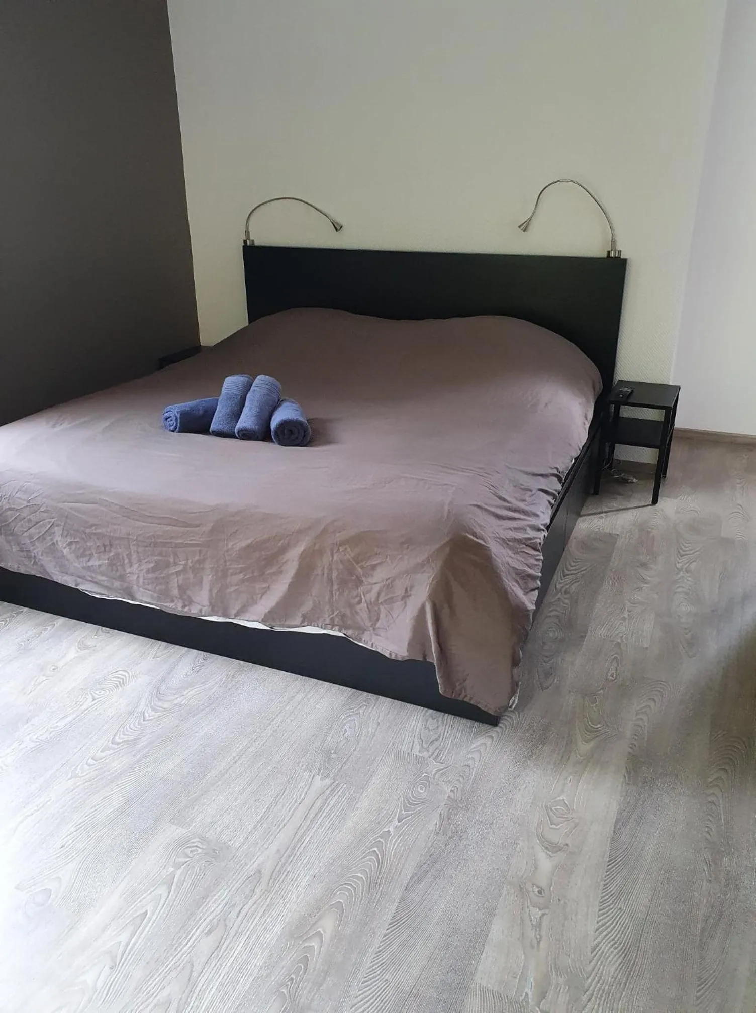 Bed in B&B De l'Aisne