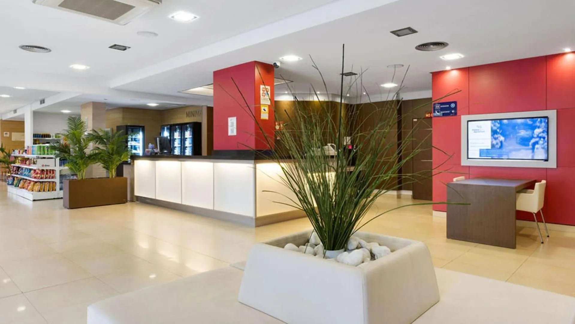 Lobby or reception in Hotel Pabisa Chico