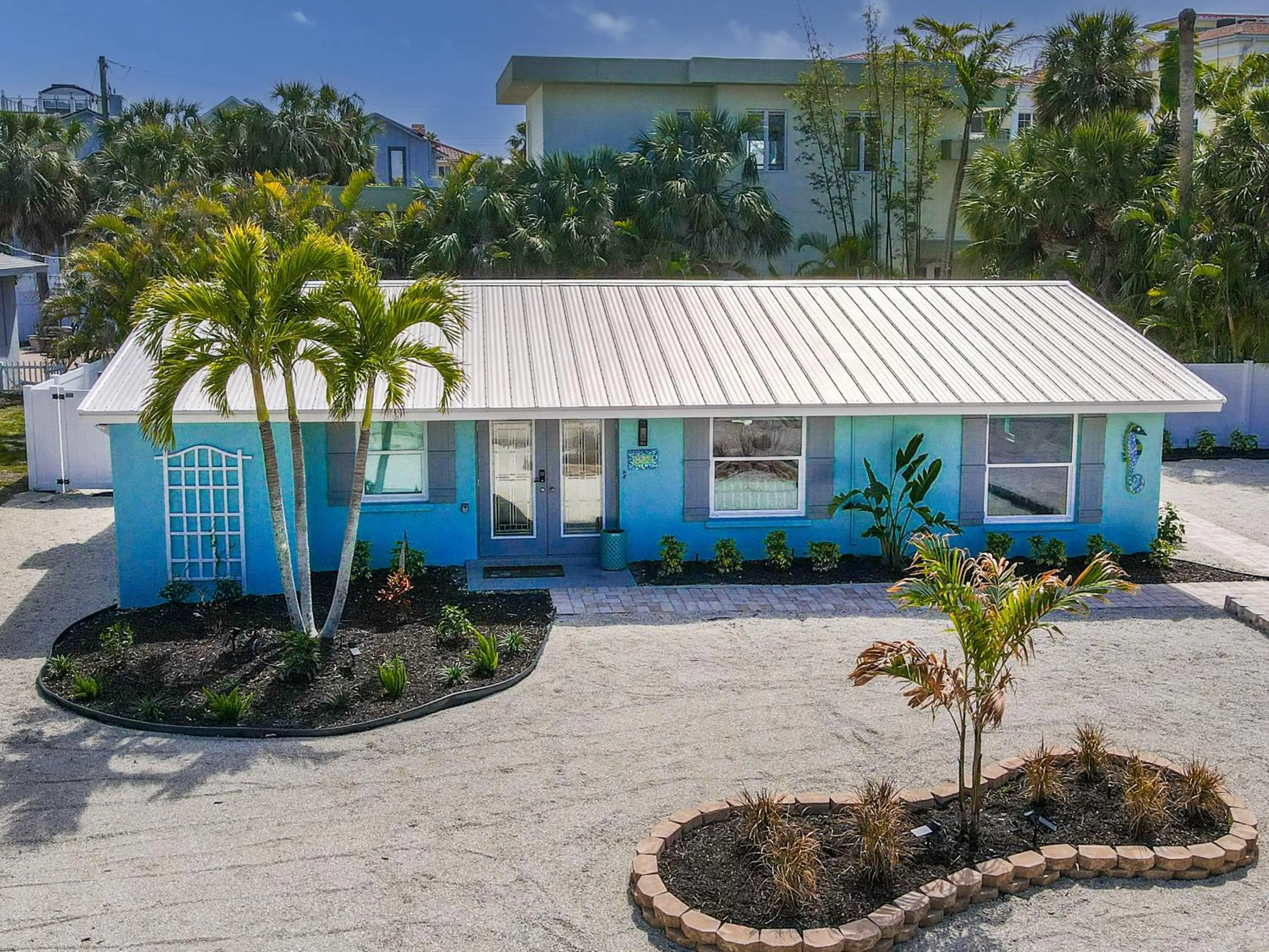 Garden in Siesta Key Island Rentals